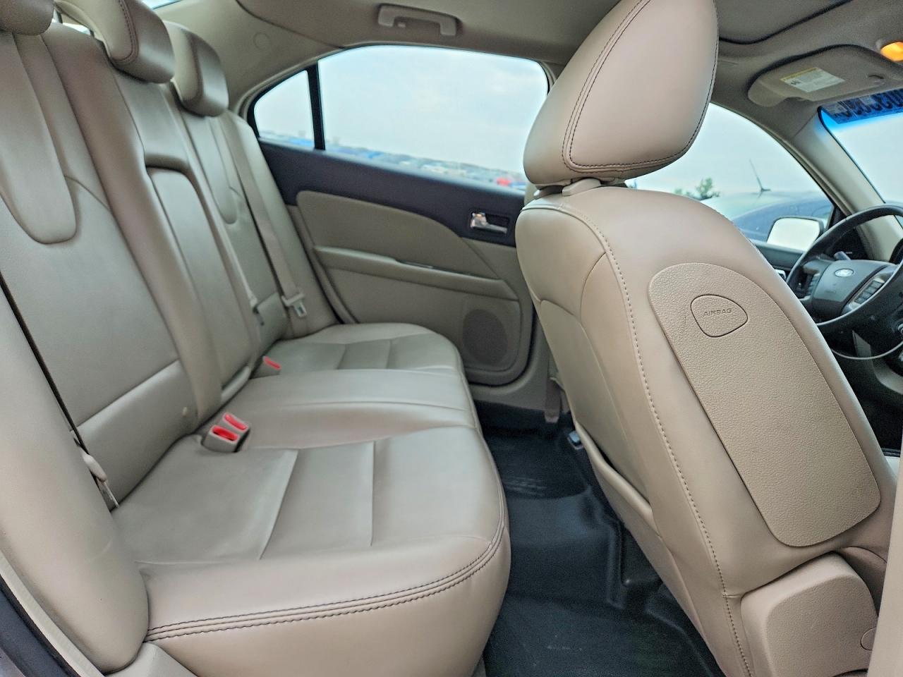 2010 Ford Fusion Hybrid Silver vin: 3FADP0L3XAR318377