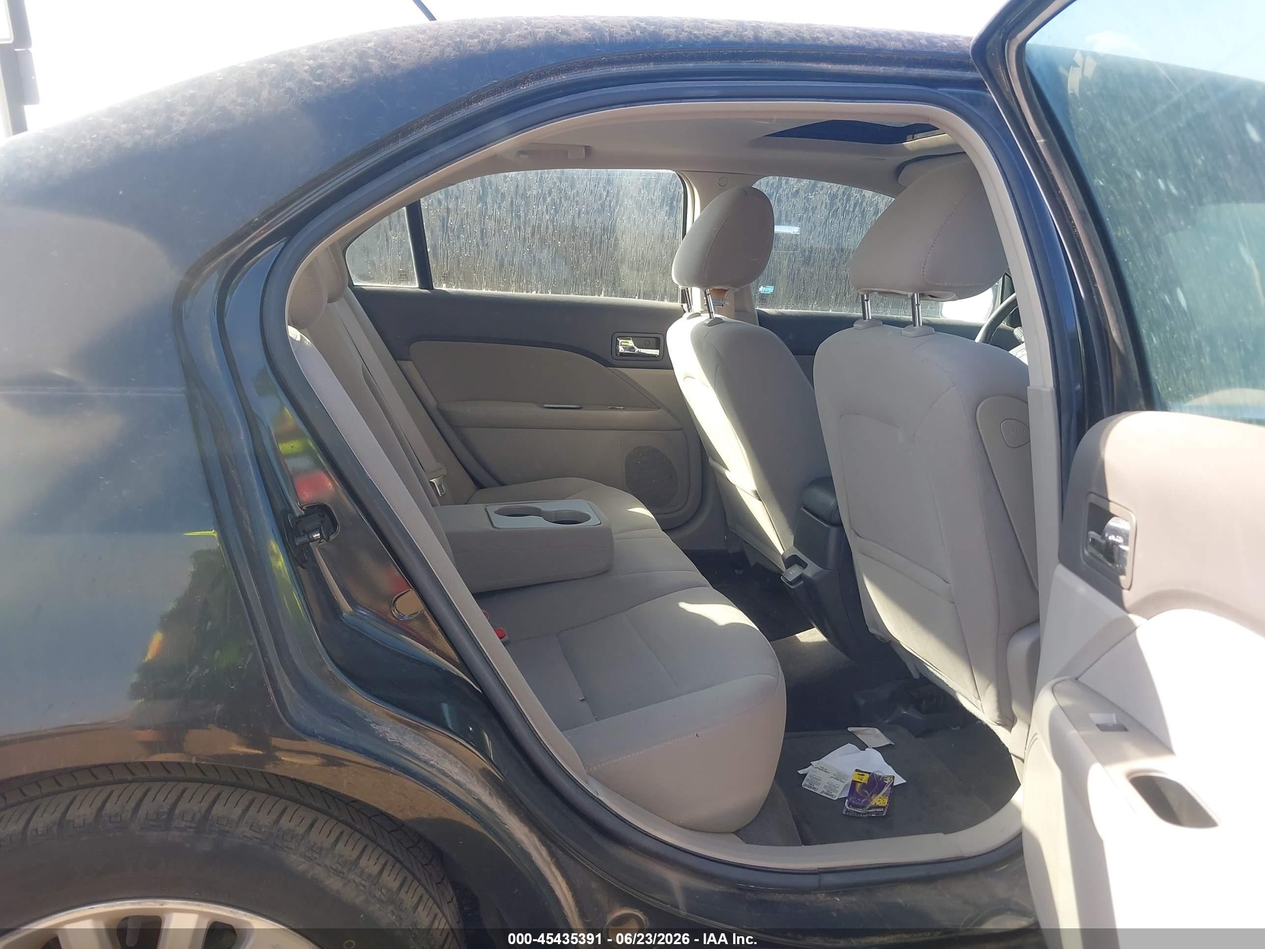 2010 Ford Fusion Hybrid   Черный vin: 3FADP0L3XAR343599