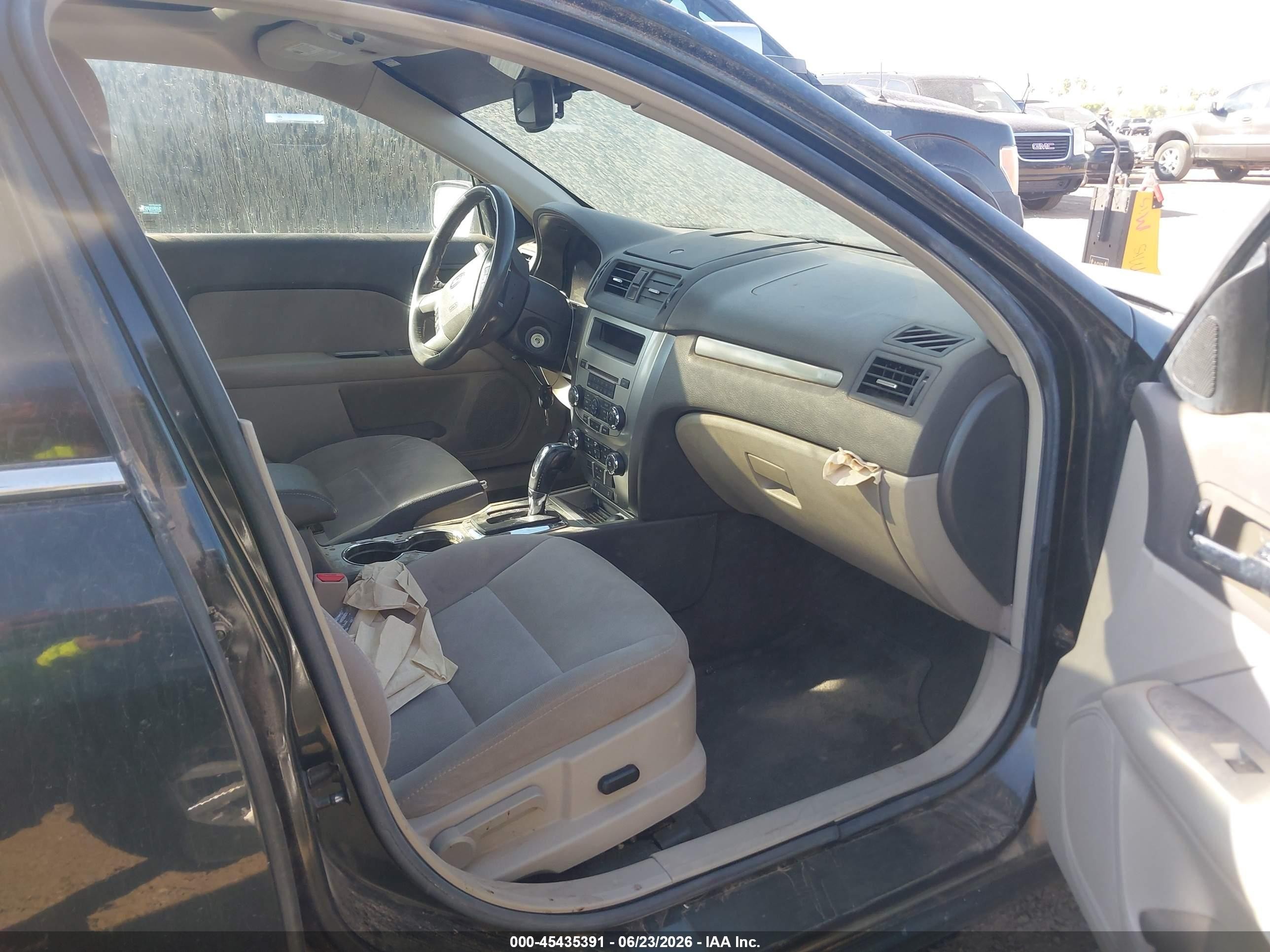 2010 Ford Fusion Hybrid   Черный vin: 3FADP0L3XAR343599