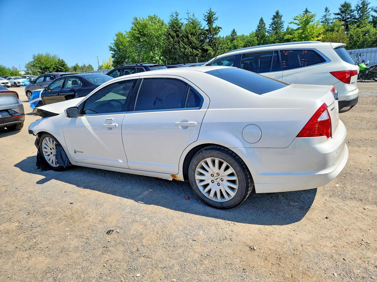 2011 Ford Fusion Hybrid Белый vin: 3FADP0L3XBR226610