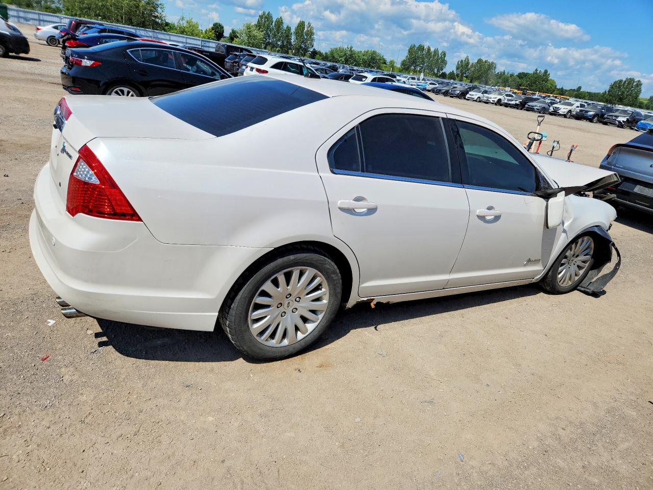 2011 Ford Fusion Hybrid Белый vin: 3FADP0L3XBR226610