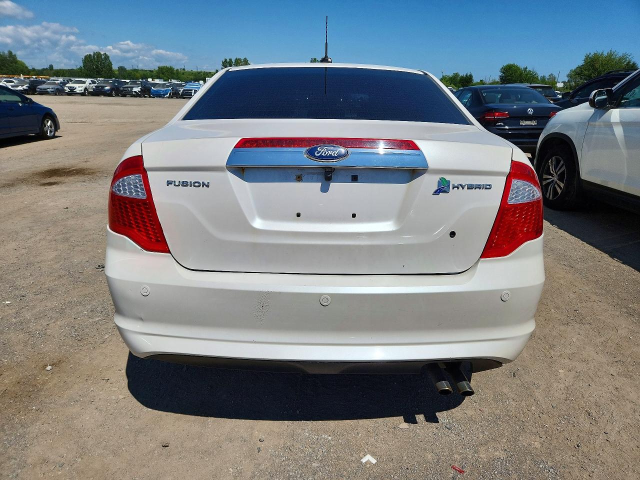 2011 Ford Fusion Hybrid Белый vin: 3FADP0L3XBR226610