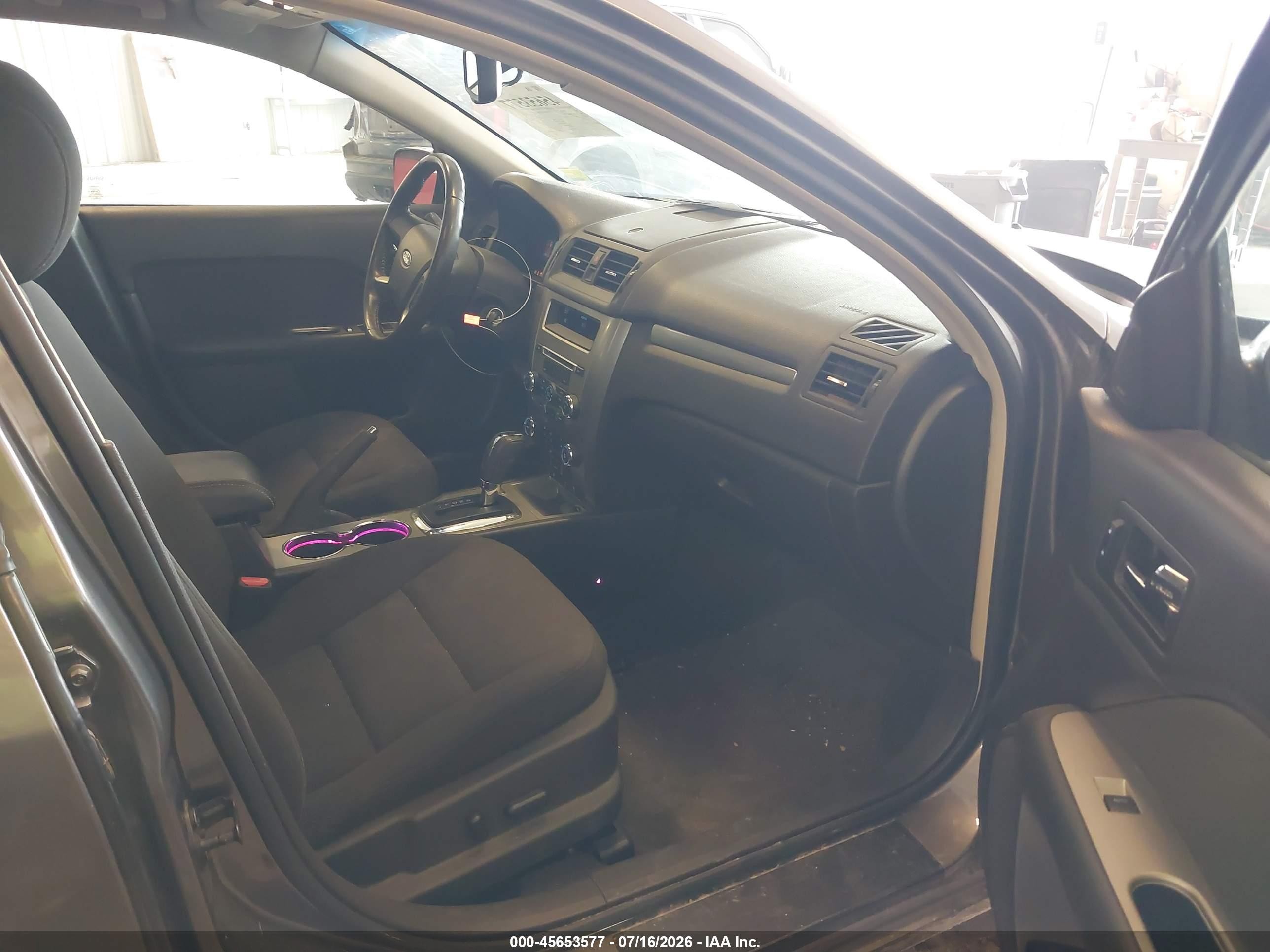 2011 Ford Fusion Hybrid   Gray vin: 3FADP0L3XBR273524
