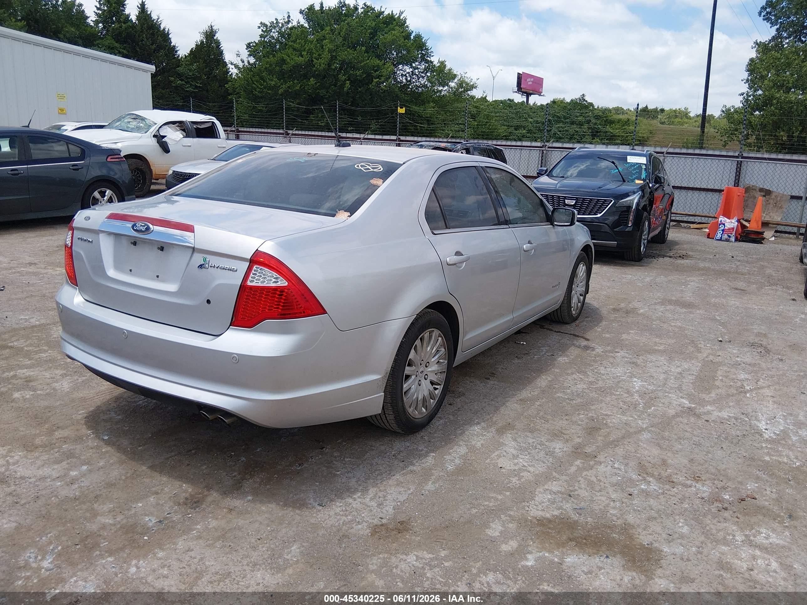 2012 Ford Fusion Hybrid   Silver vin: 3FADP0L3XCR219741