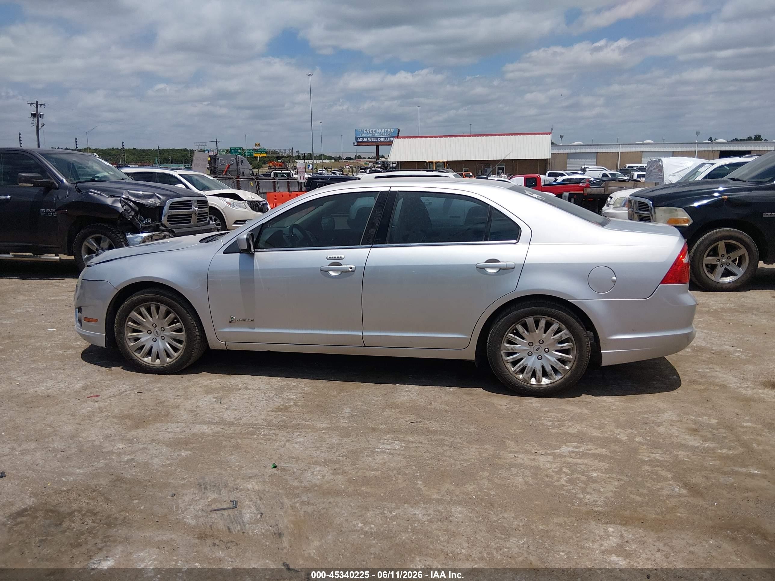 2012 Ford Fusion Hybrid   Silver vin: 3FADP0L3XCR219741