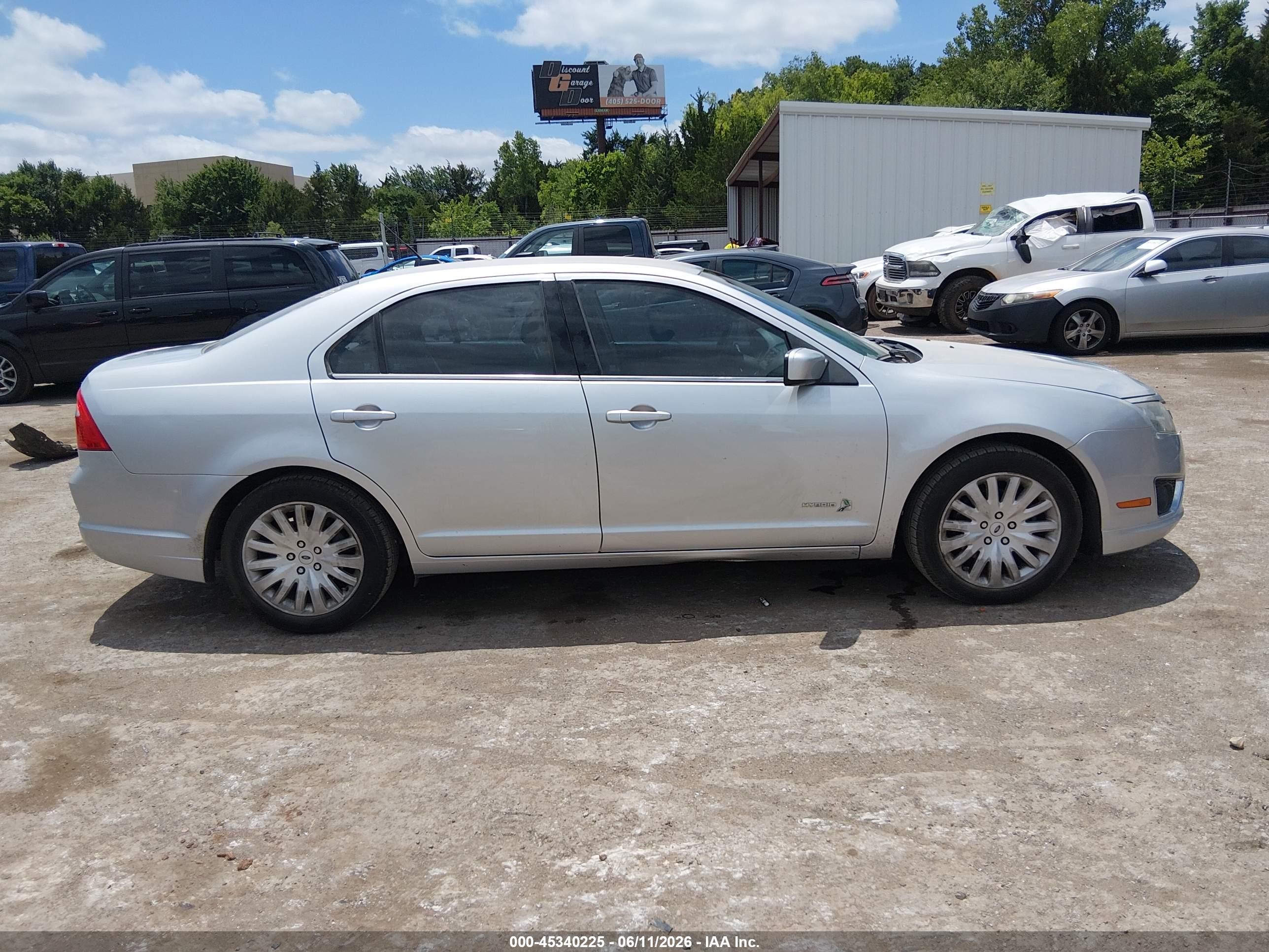 2012 Ford Fusion Hybrid   Silver vin: 3FADP0L3XCR219741