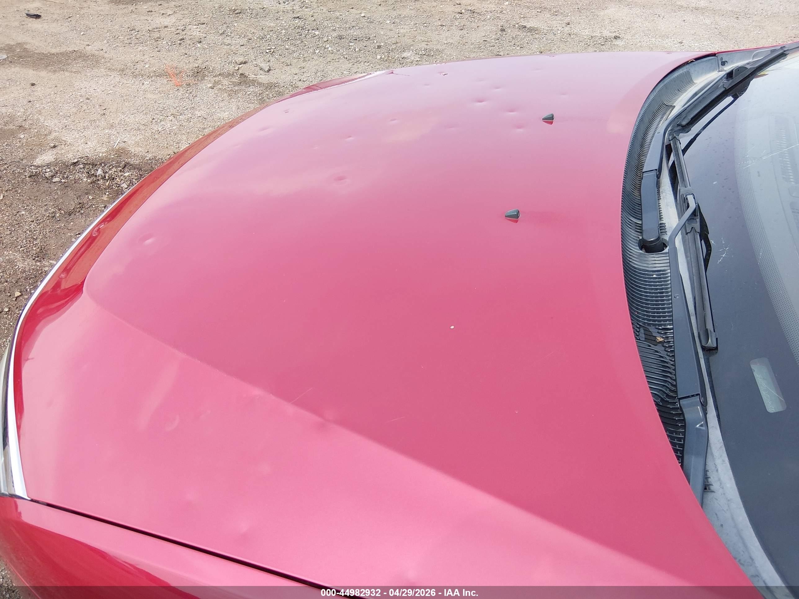 2012 Ford Fusion Hybrid   Red vin: 3FADP0L3XCR246681