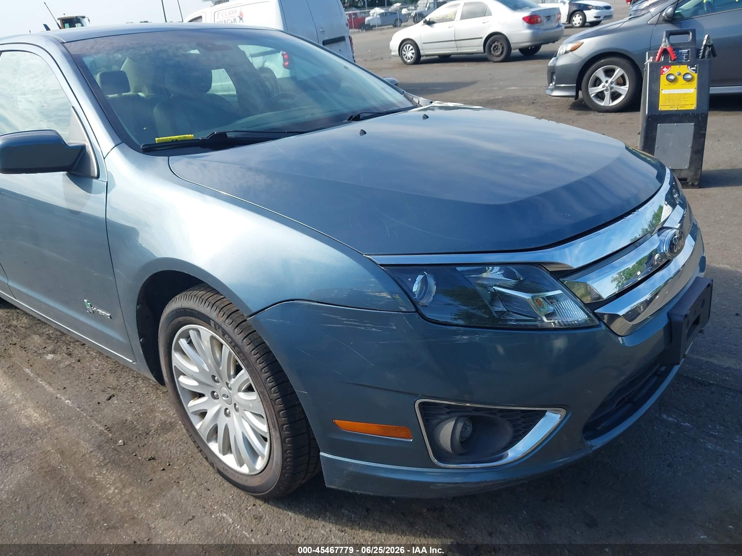 2012 Ford Fusion Hybrid   Синий vin: 3FADP0L3XCR314297