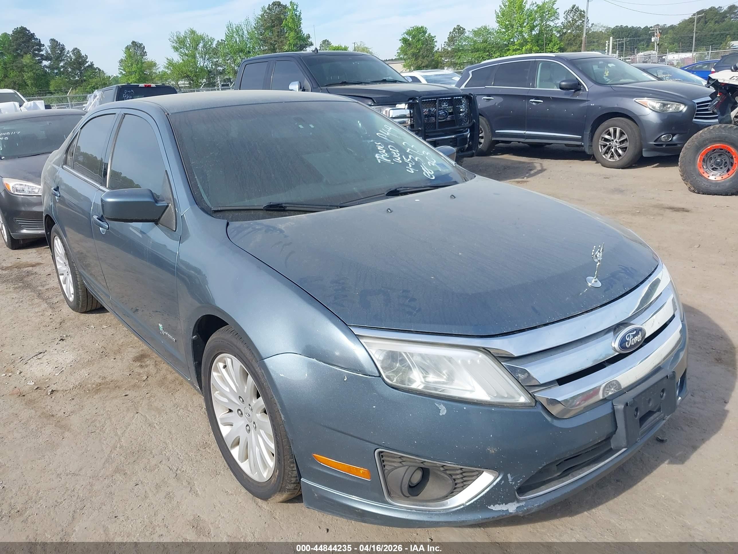 2012 Ford Fusion Hybrid   Gray vin: 3FADP0L3XCR373303