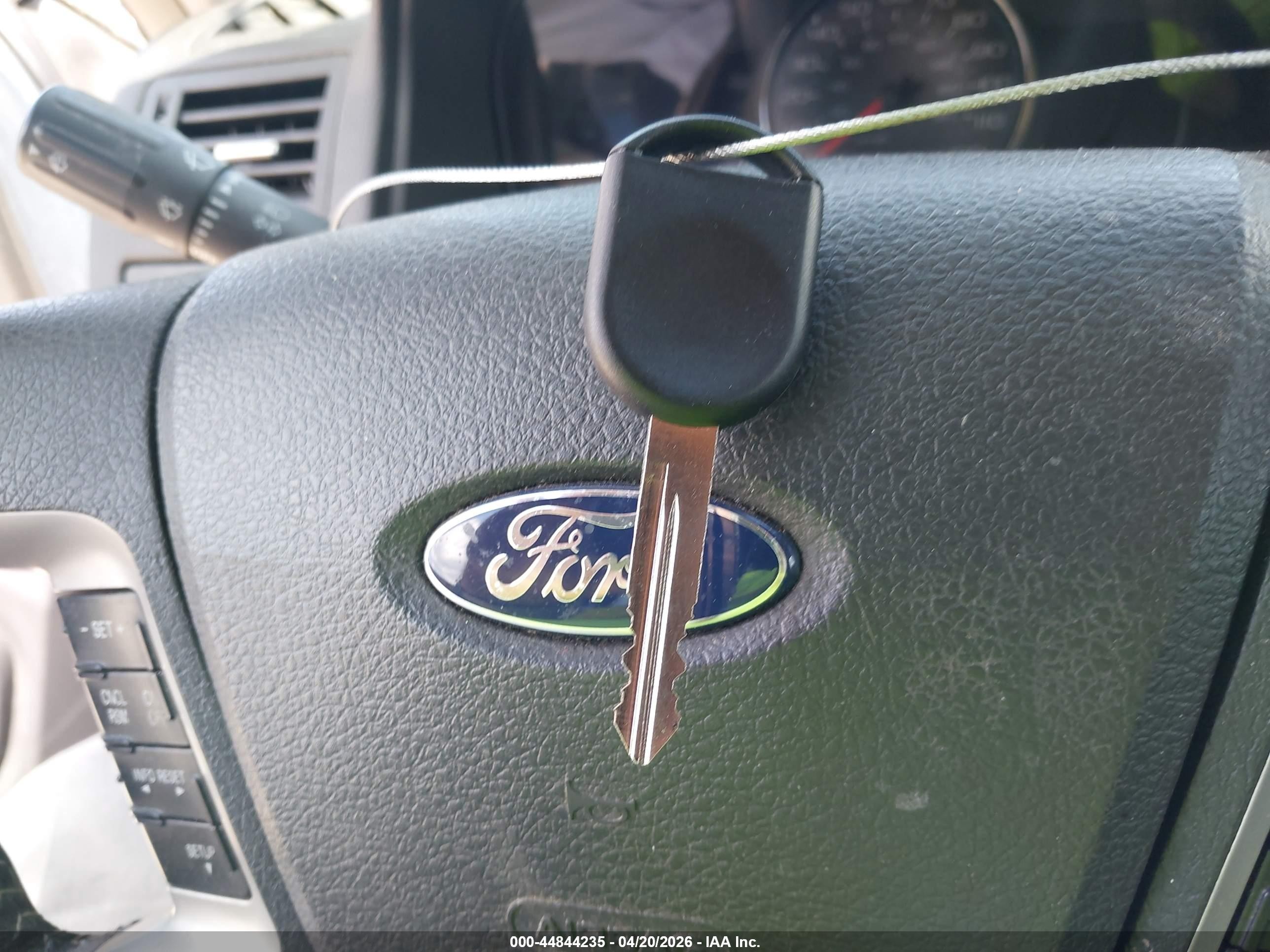 2012 Ford Fusion Hybrid   Gray vin: 3FADP0L3XCR373303
