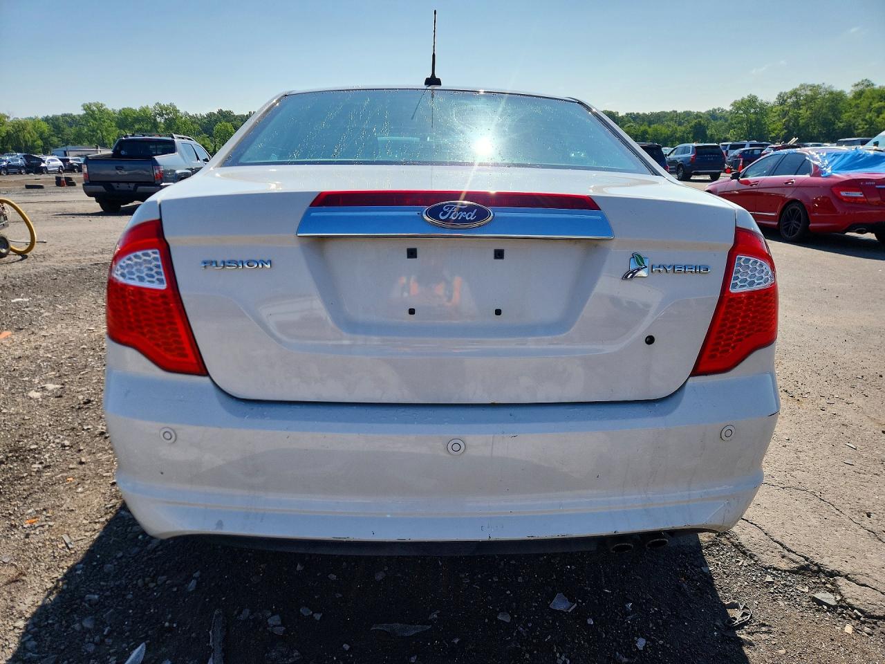 2012 Ford Fusion Hybrid White vin: 3FADP0L3XCR447416