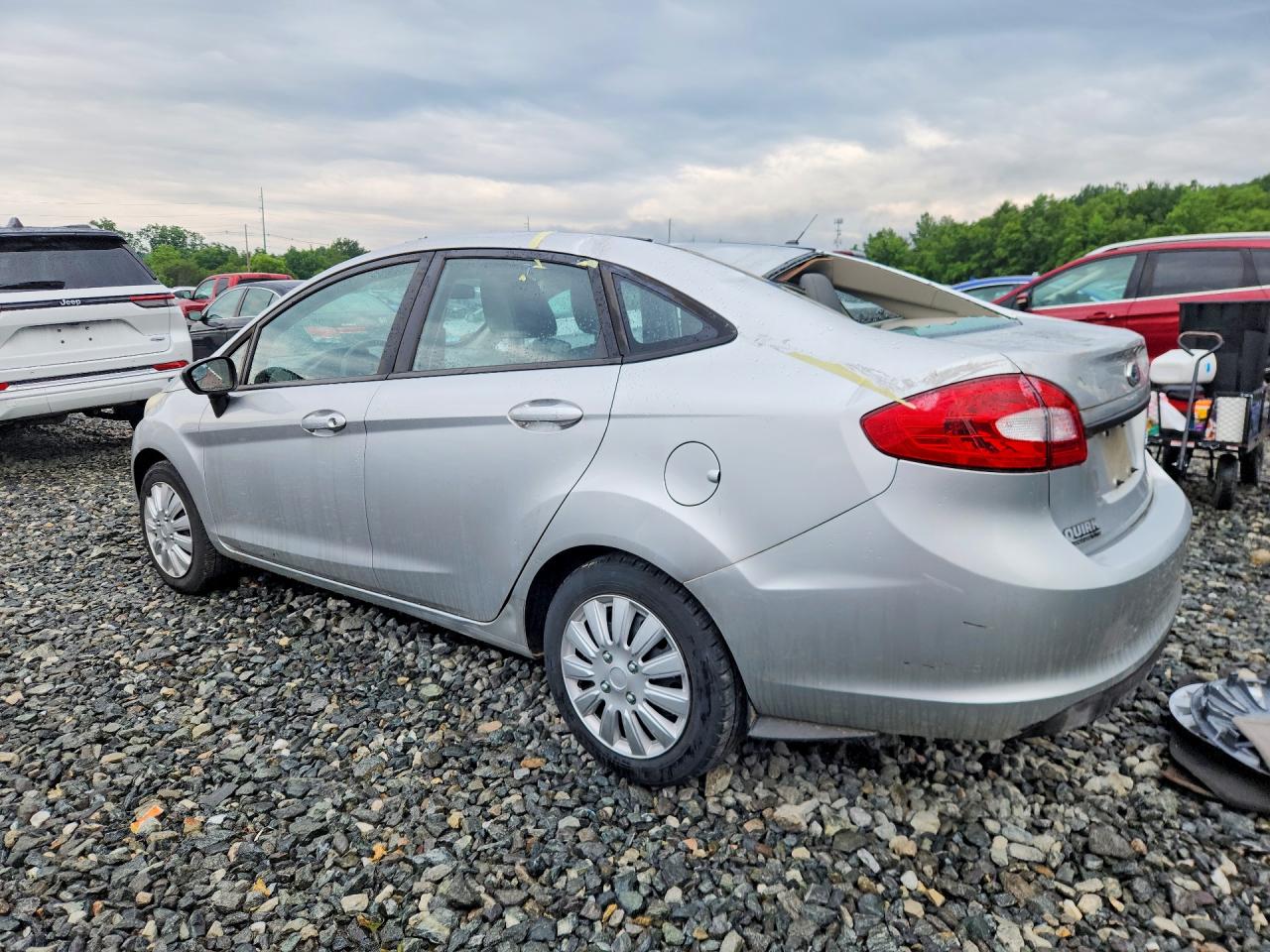 2012 Ford Fiesta S Silver vin: 3FADP4AJ1CM169589