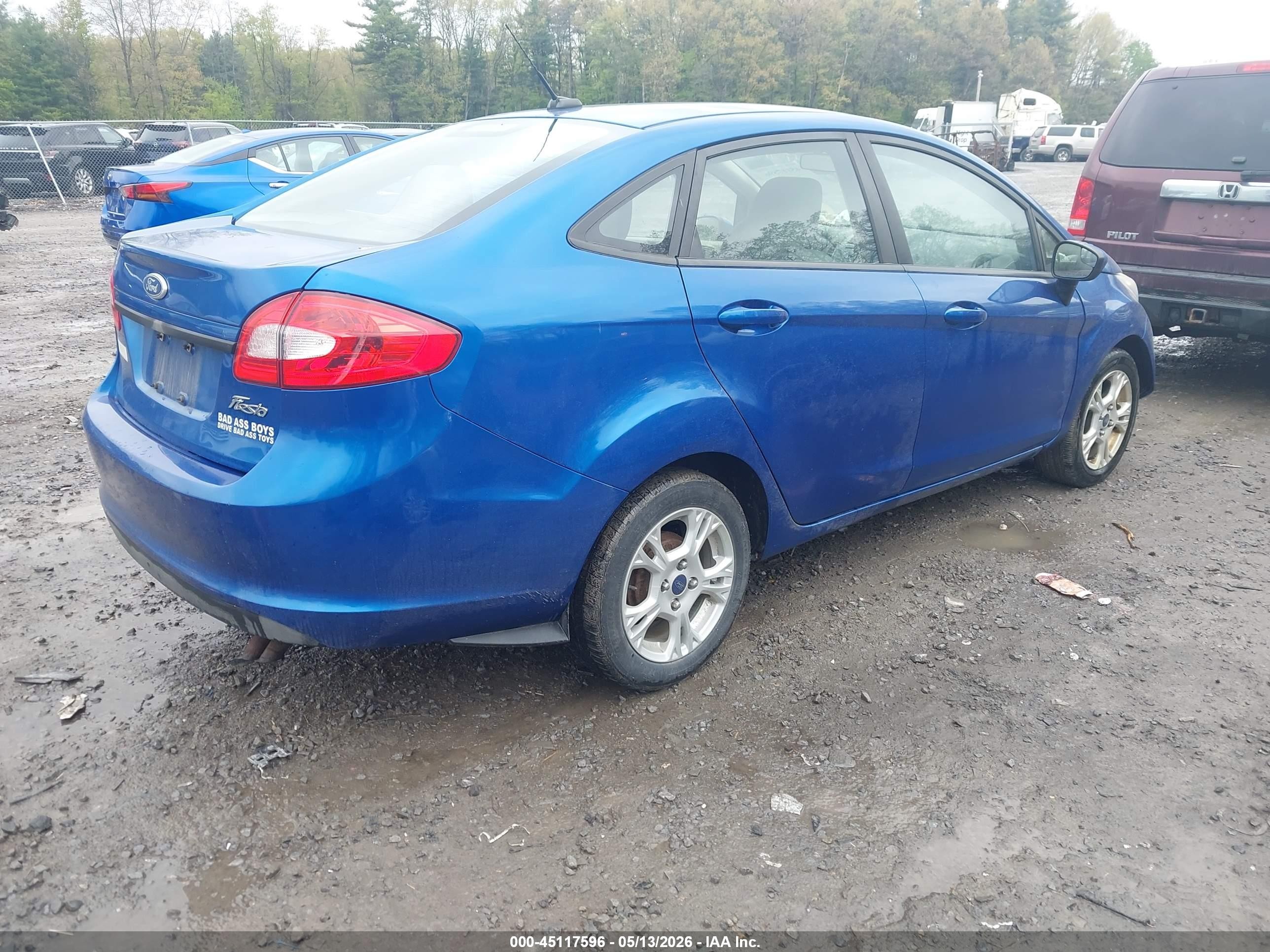 2011 Ford Fiesta S Blue vin: 3FADP4AJ2BM164237
