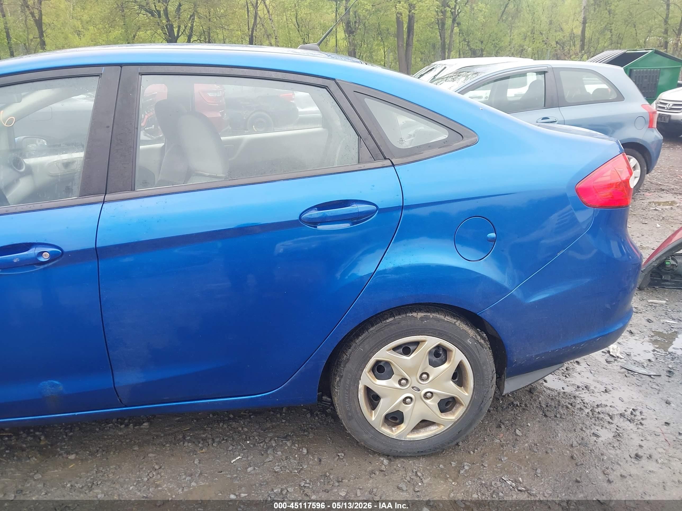 2011 Ford Fiesta S Blue vin: 3FADP4AJ2BM164237