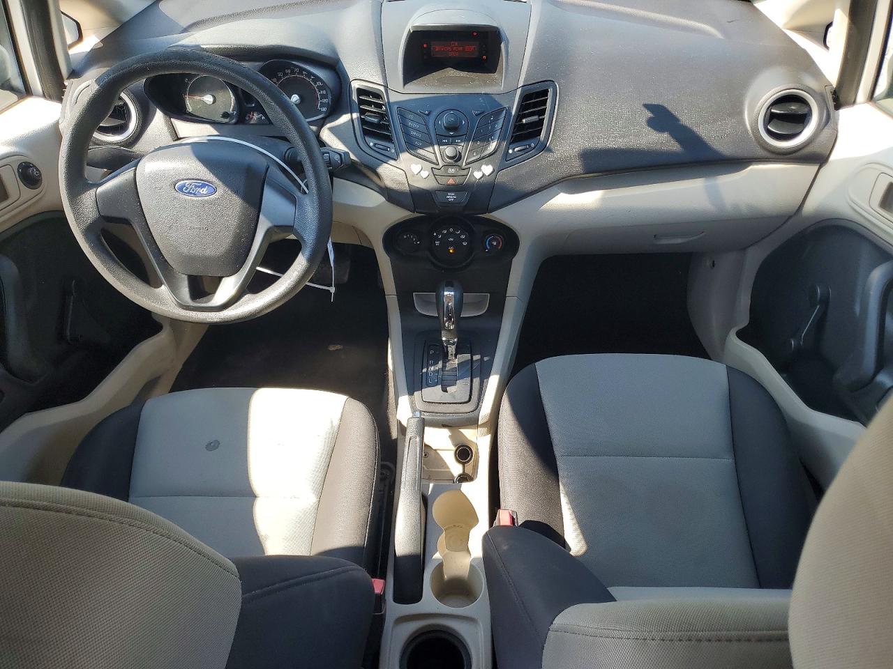 2013 Ford Fiesta S Silver vin: 3FADP4AJ2DM129619
