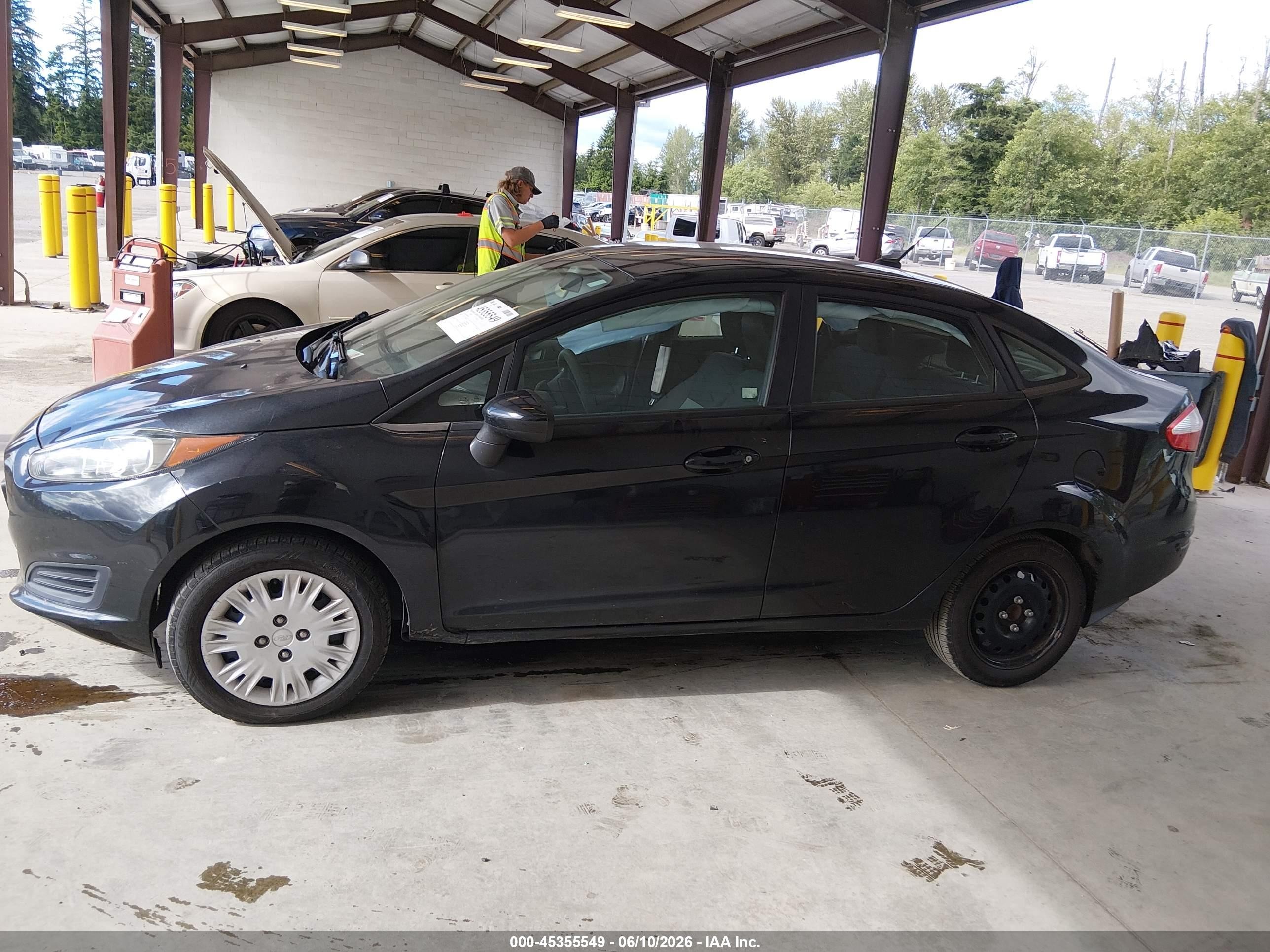 2015 Ford Fiesta S Black vin: 3FADP4AJ2FM191038