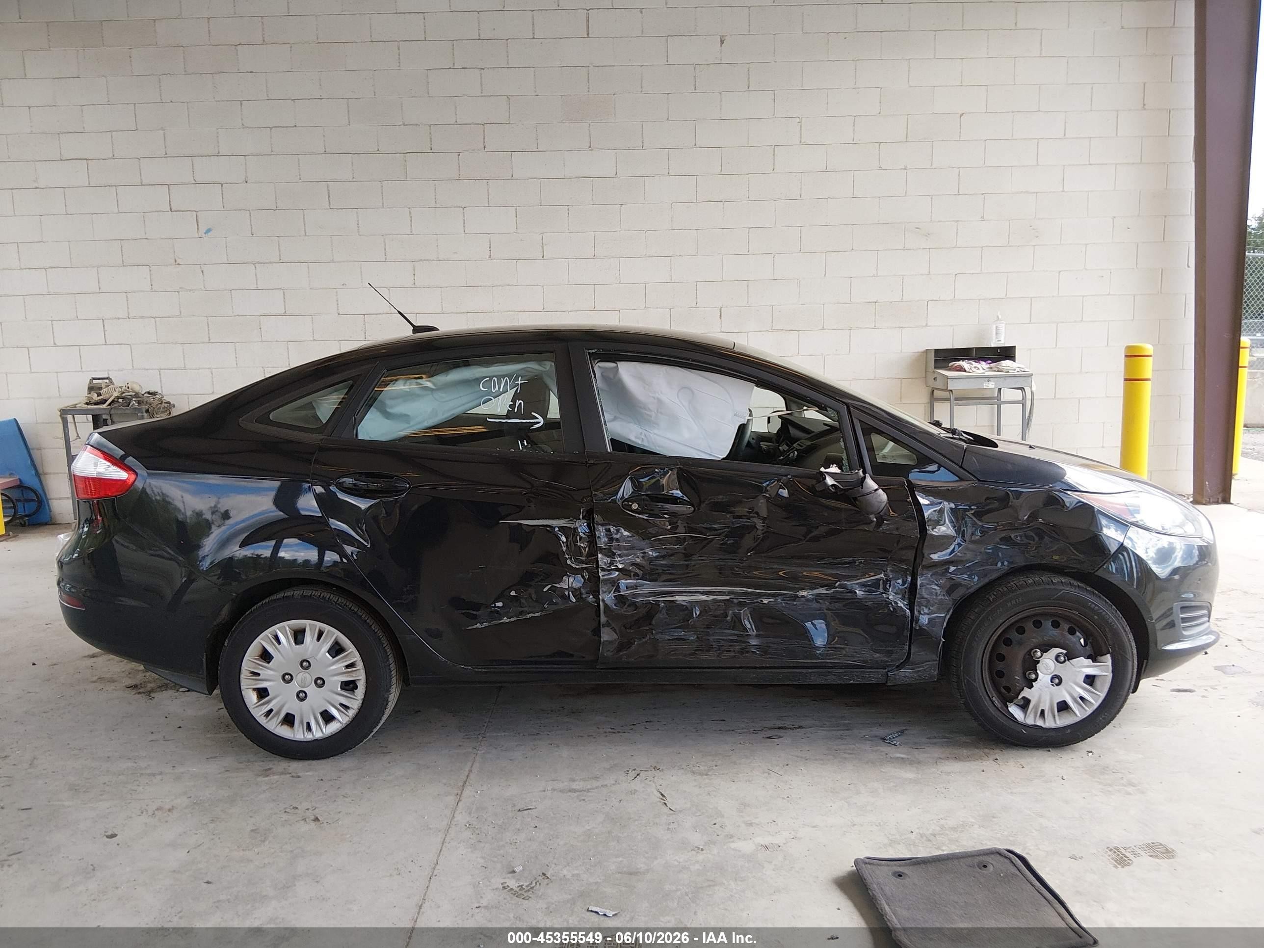 2015 Ford Fiesta S Black vin: 3FADP4AJ2FM191038