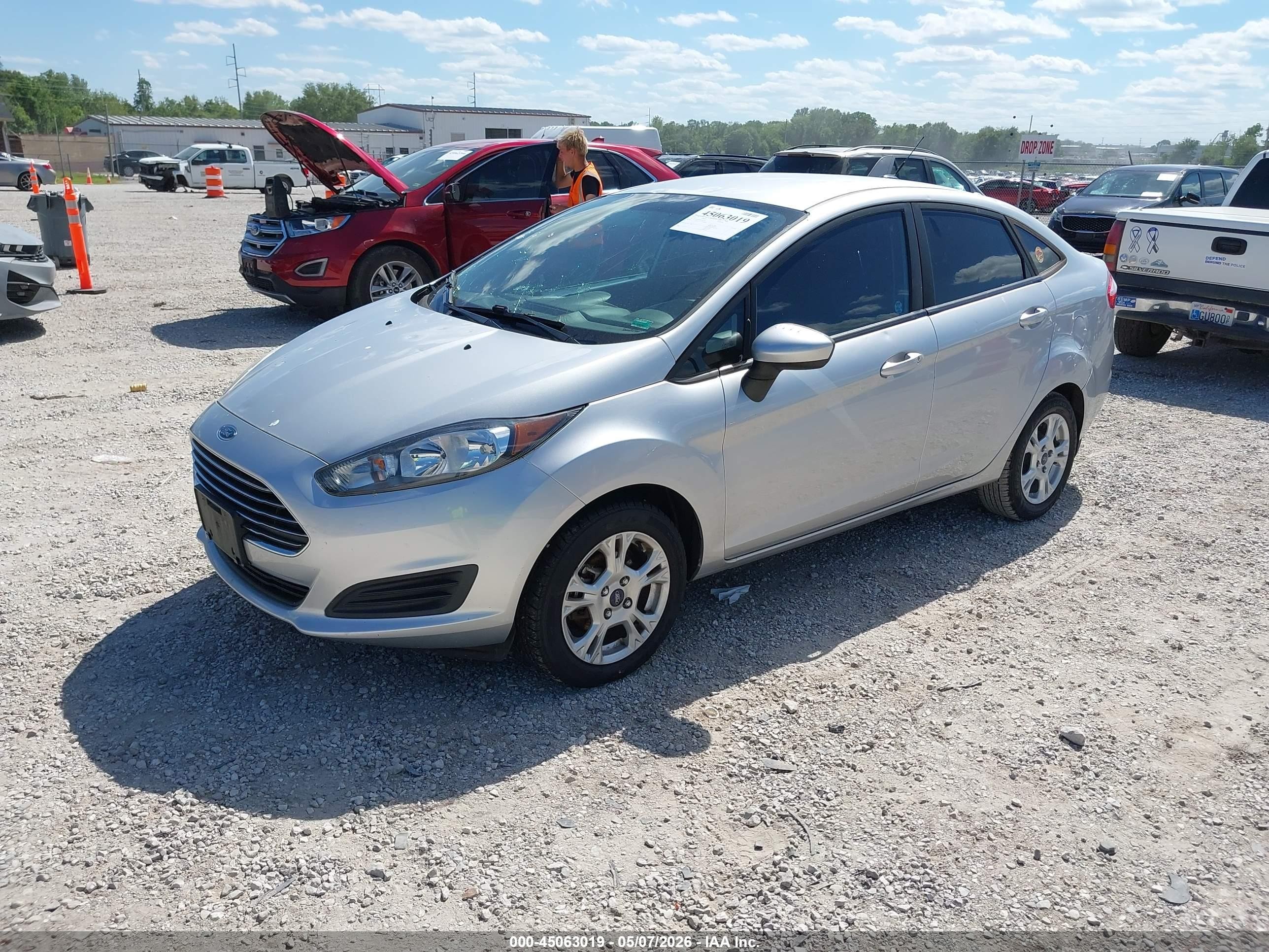 2019 Ford Fiesta S Silver vin: 3FADP4AJ2KM141119