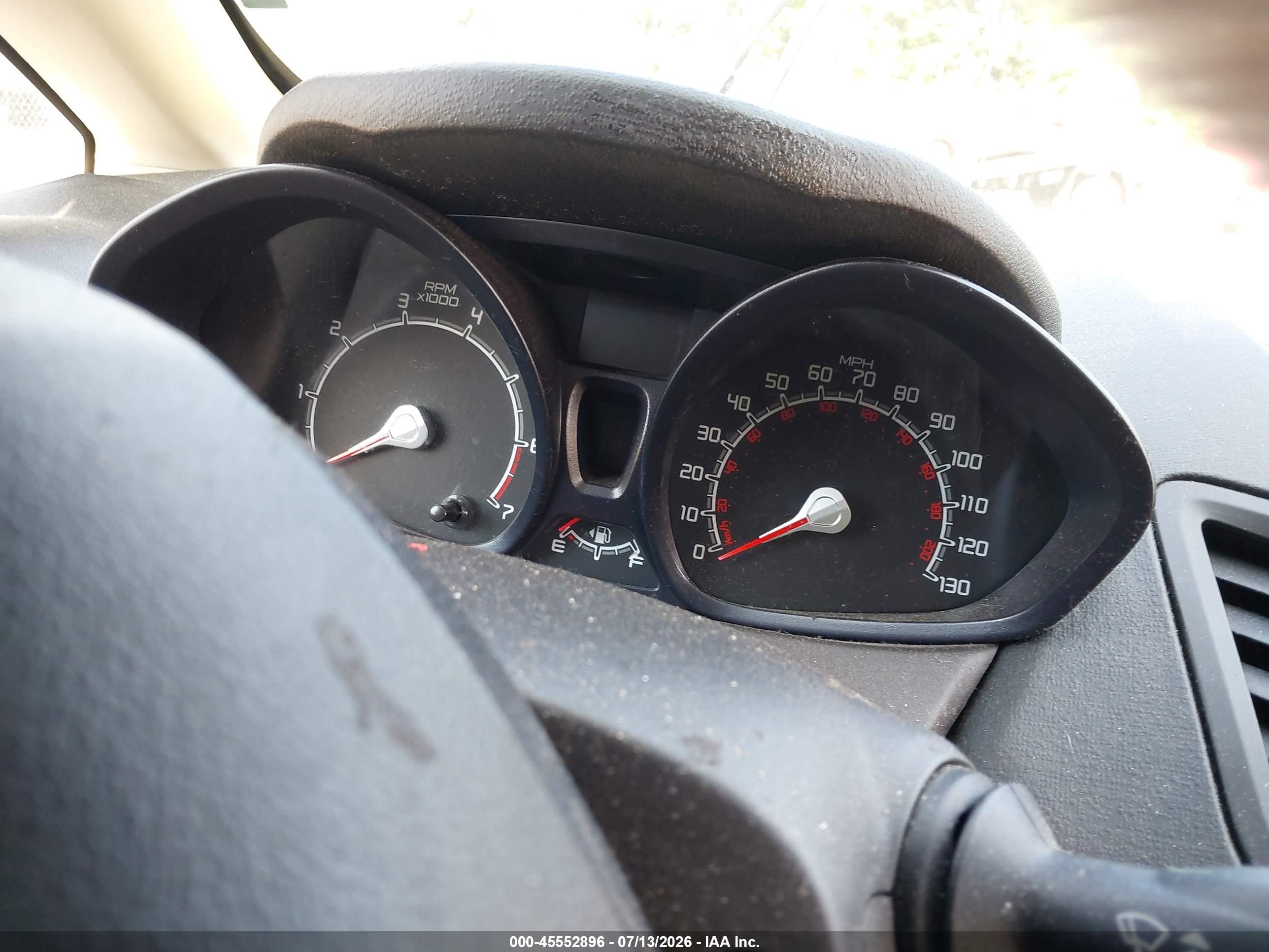 2011 Ford Fiesta S Silver vin: 3FADP4AJ2BM173696