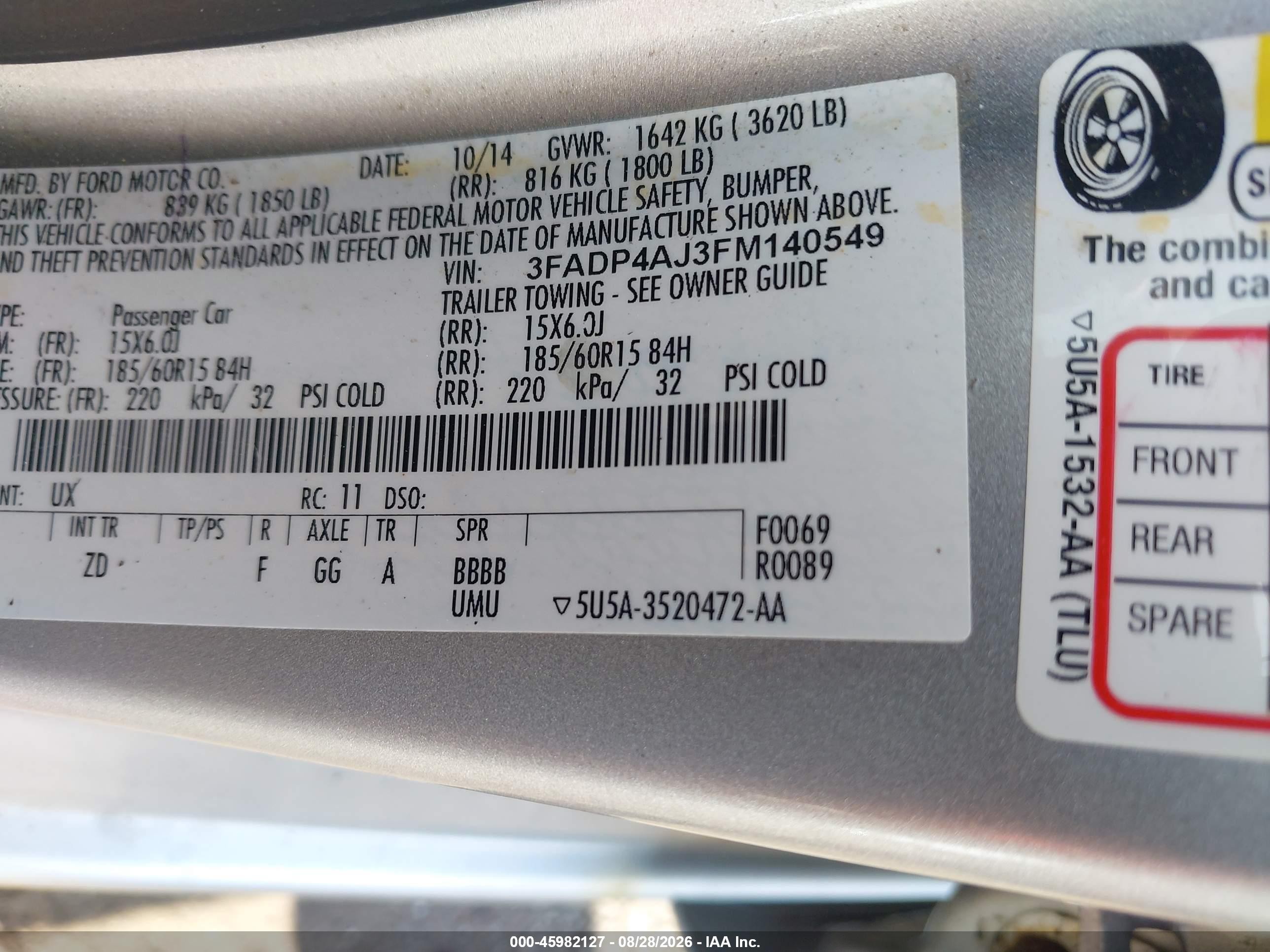 2015 Ford Fiesta S Серебряный vin: 3FADP4AJ3FM140549