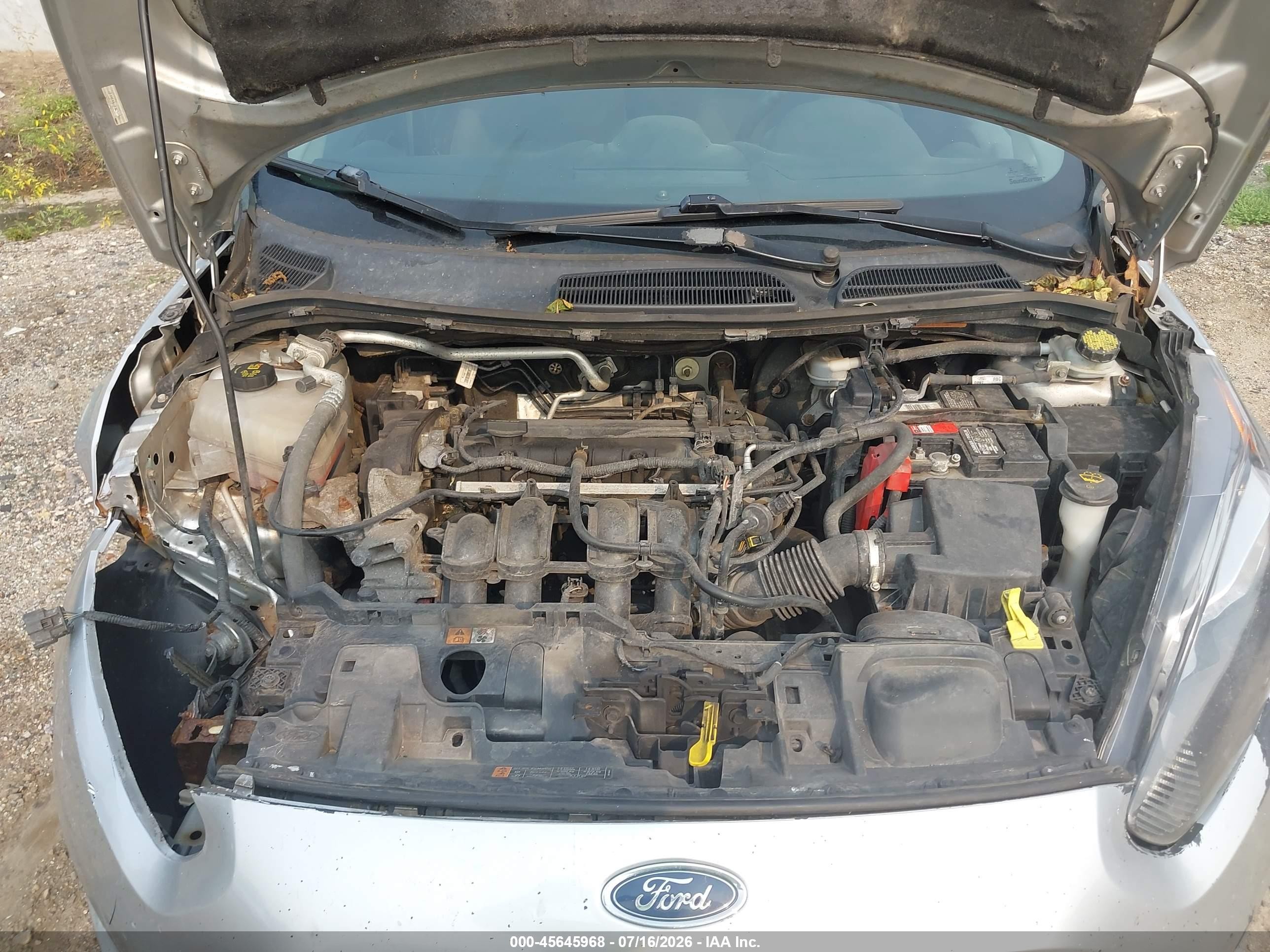 2015 Ford Fiesta S Silver vin: 3FADP4AJ3FM152992