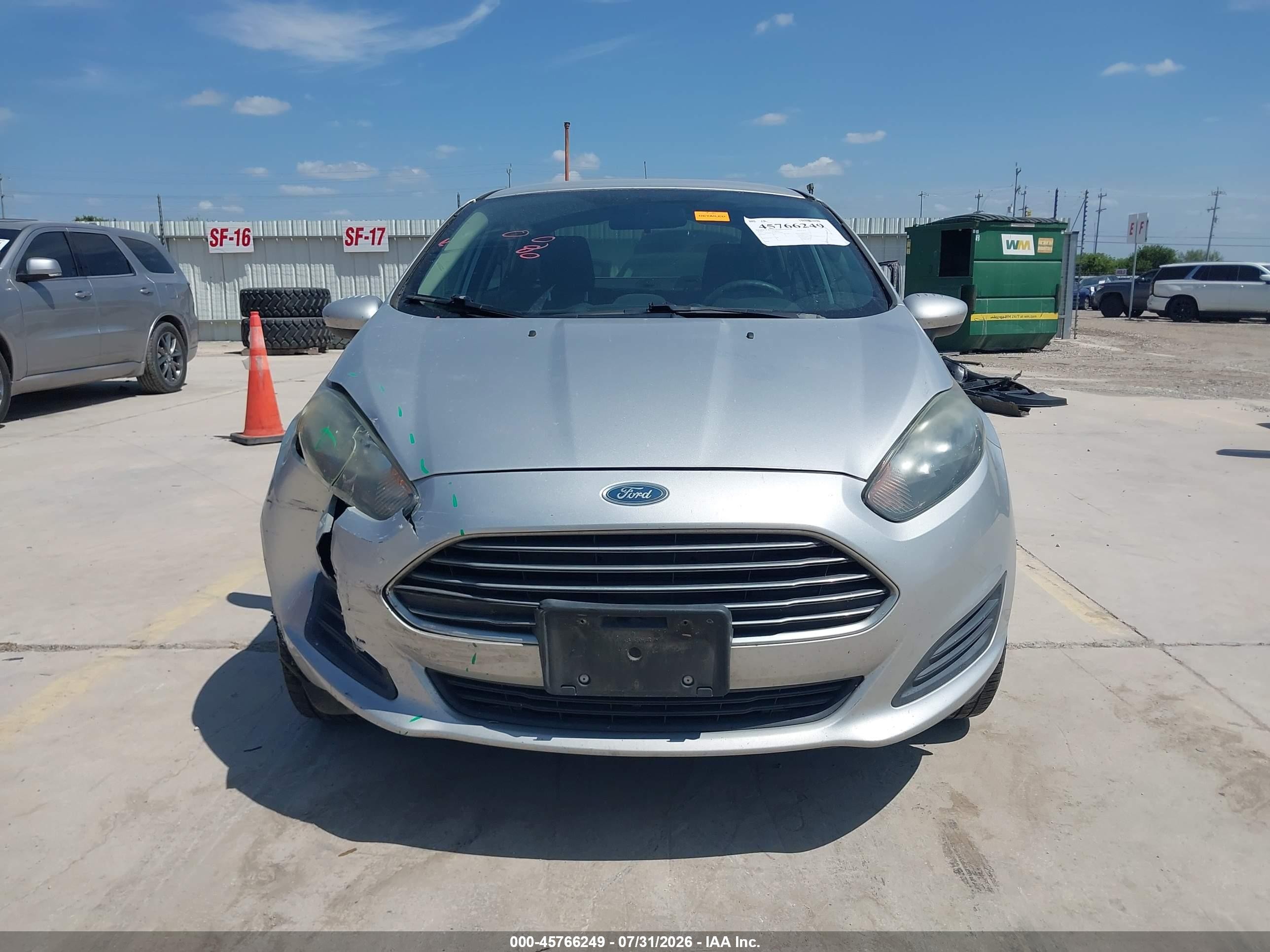 2015 Ford Fiesta S Silver vin: 3FADP4AJ3FM203200