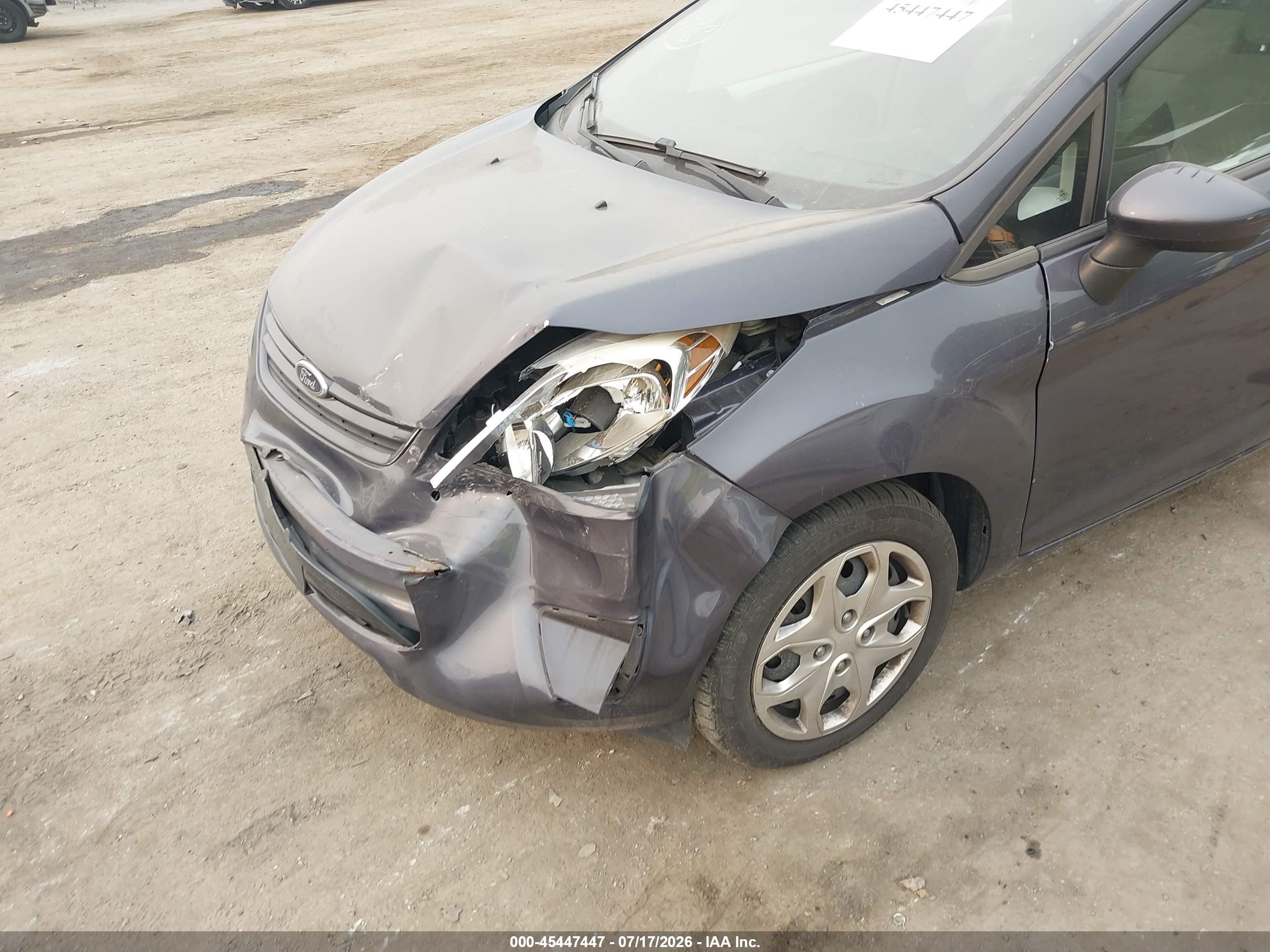 2013 Ford Fiesta S Gray vin: 3FADP4AJ4DM183133