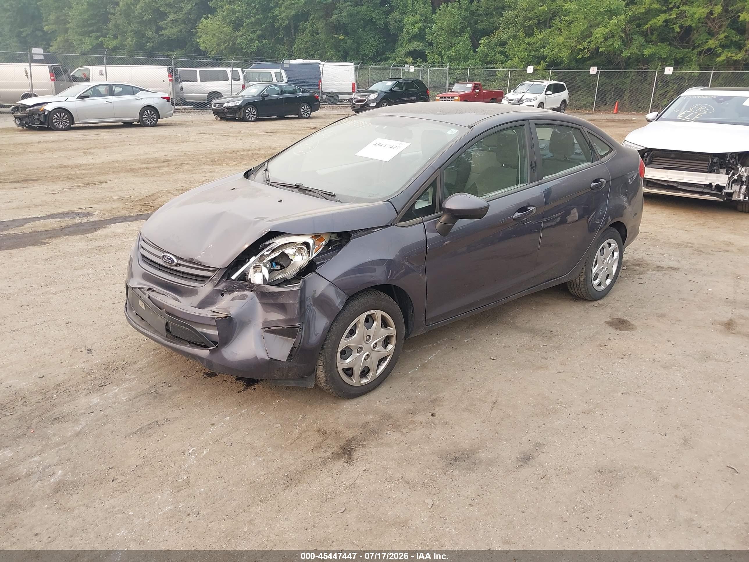 2013 Ford Fiesta S Gray vin: 3FADP4AJ4DM183133