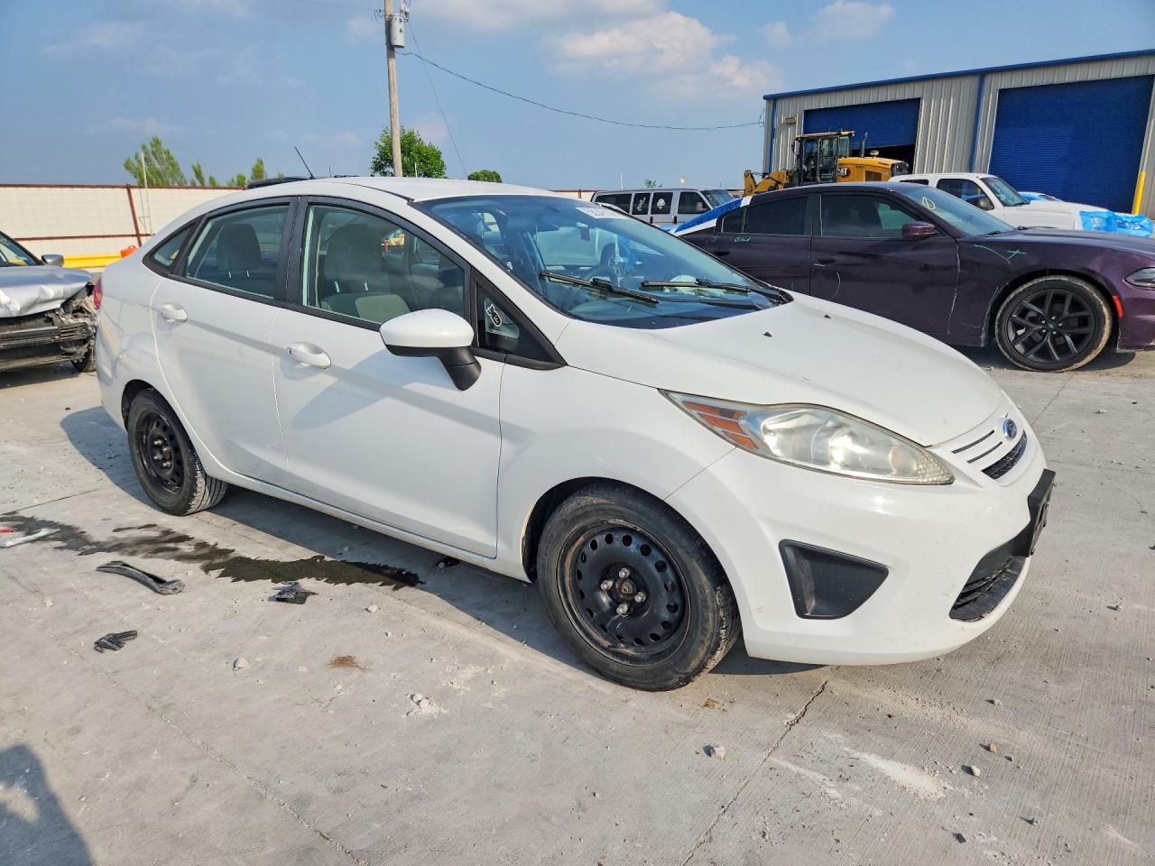 2013 Ford Fiesta S White vin: 3FADP4AJ4DM219841