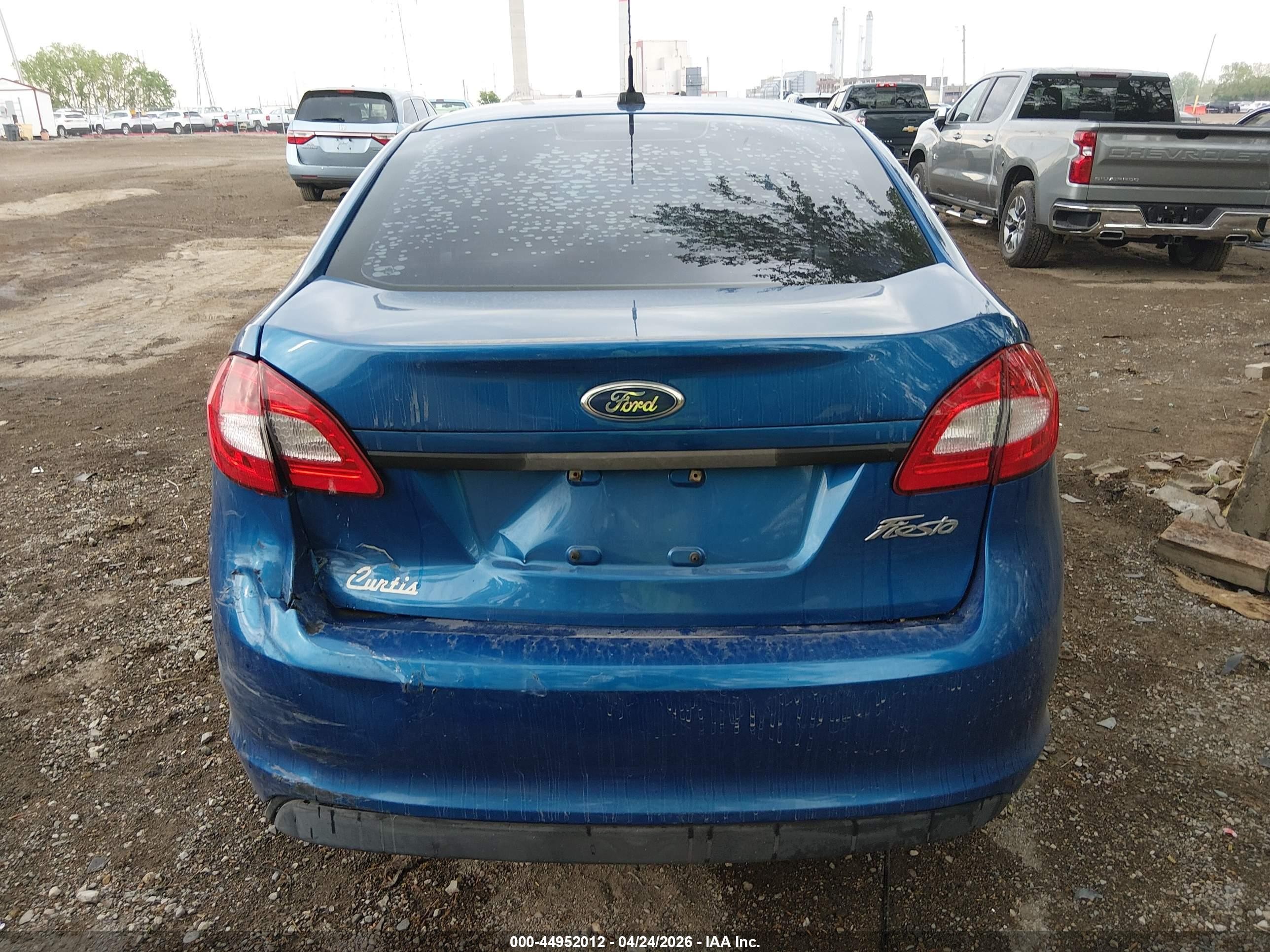 2011 Ford Fiesta S Синий vin: 3FADP4AJ5BM175961
