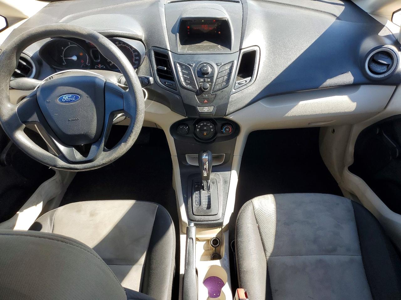 2012 Ford Fiesta S White vin: 3FADP4AJ5CM123425