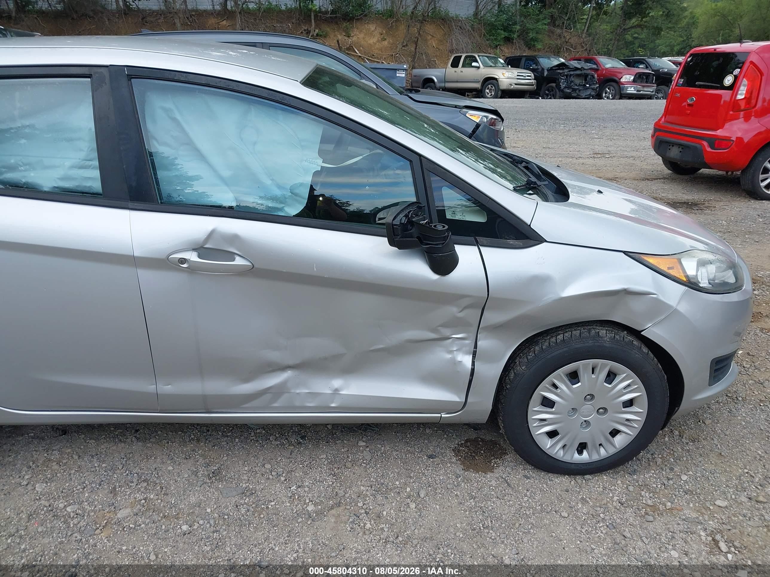 2014 Ford Fiesta S Silver vin: 3FADP4AJ5EM144780
