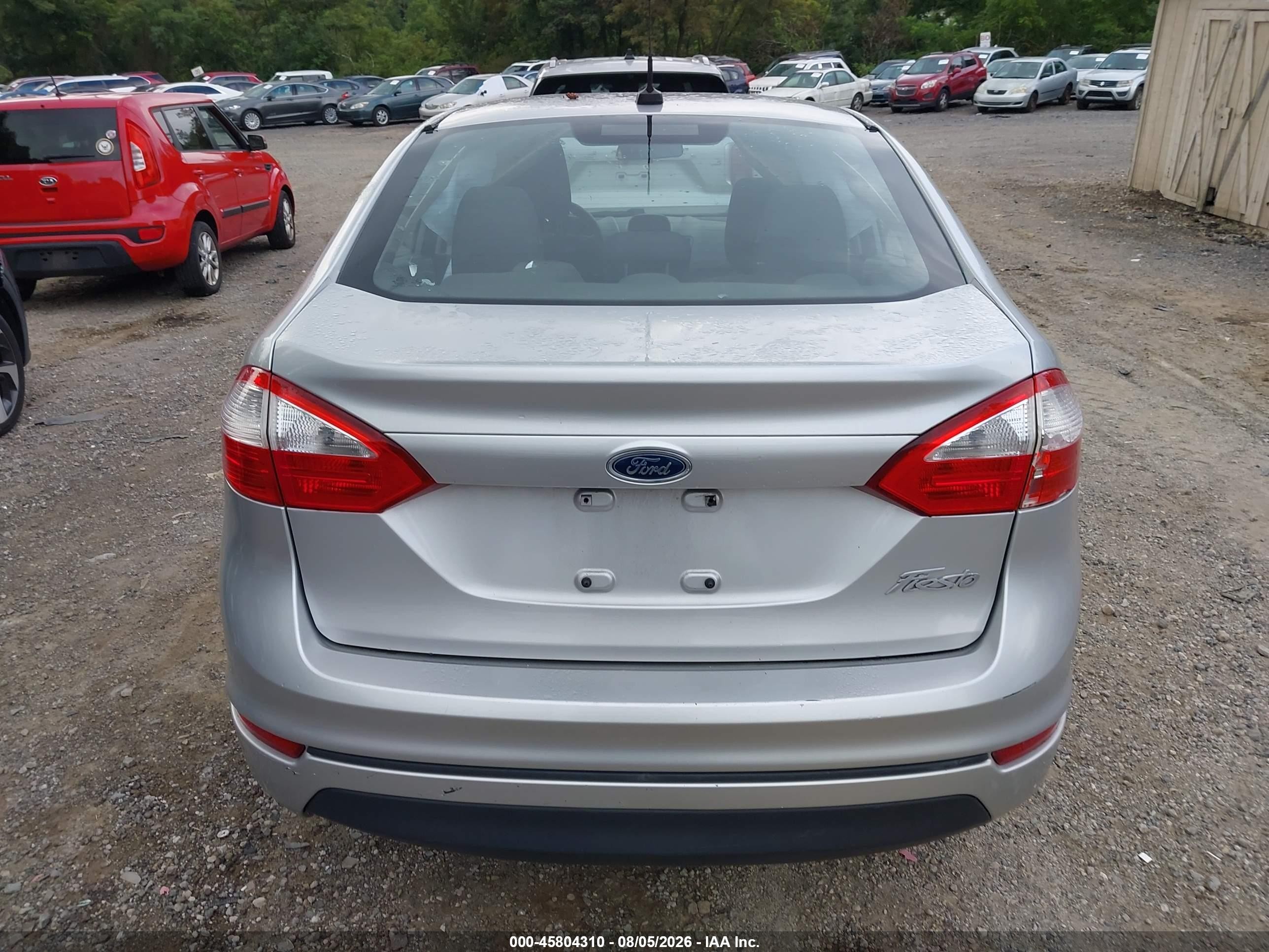 2014 Ford Fiesta S Silver vin: 3FADP4AJ5EM144780