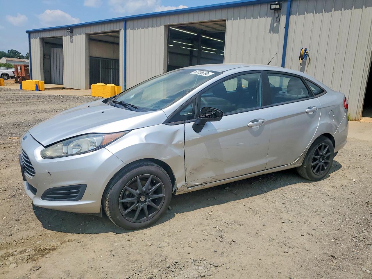 2015 Ford Fiesta S Silver vin: 3FADP4AJ5FM135580