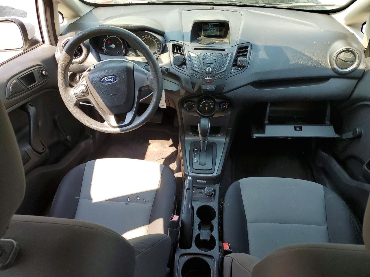 2015 Ford Fiesta S White vin: 3FADP4AJ5FM204008