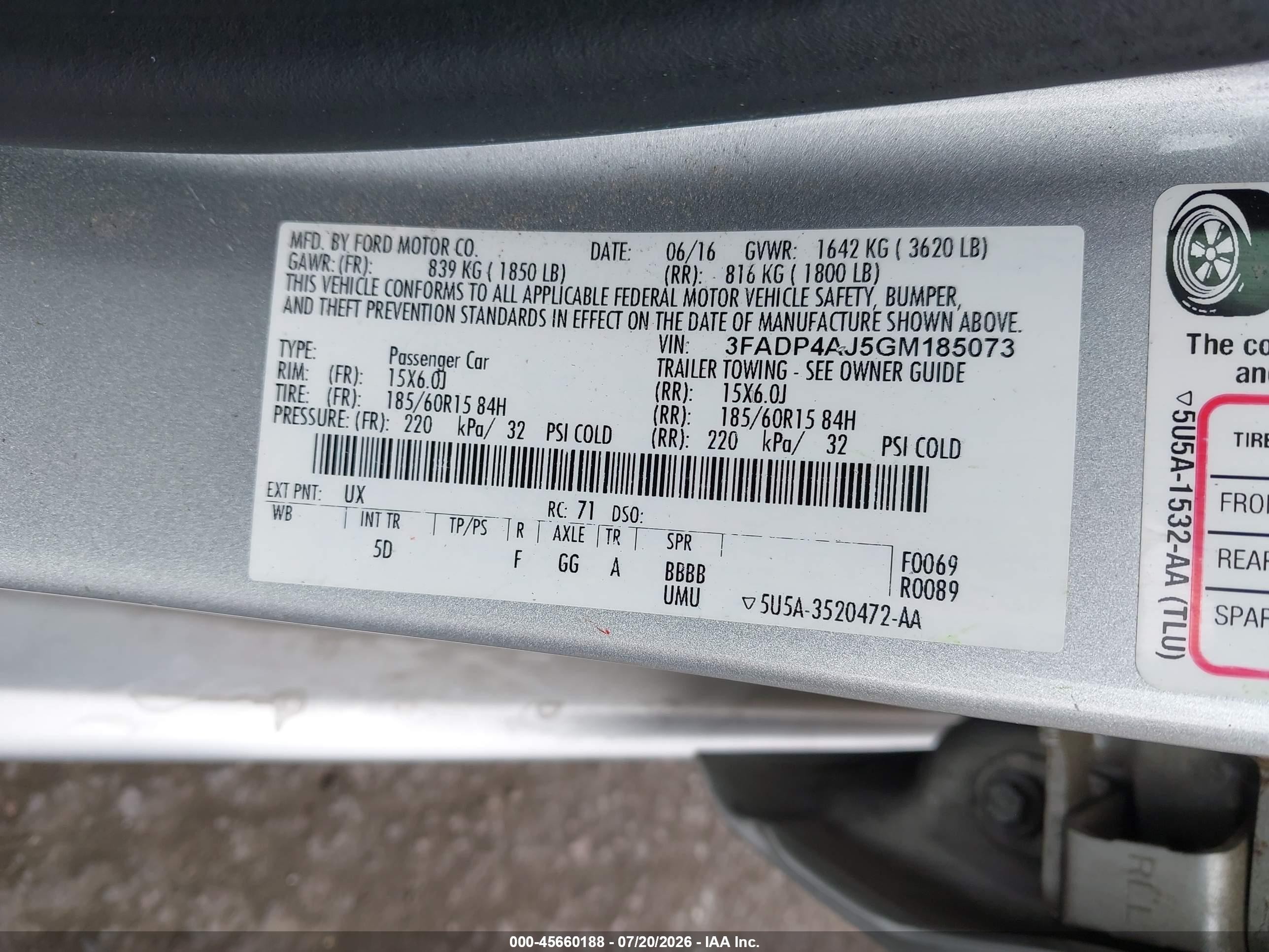 2016 Ford Fiesta S Серебряный vin: 3FADP4AJ5GM185073