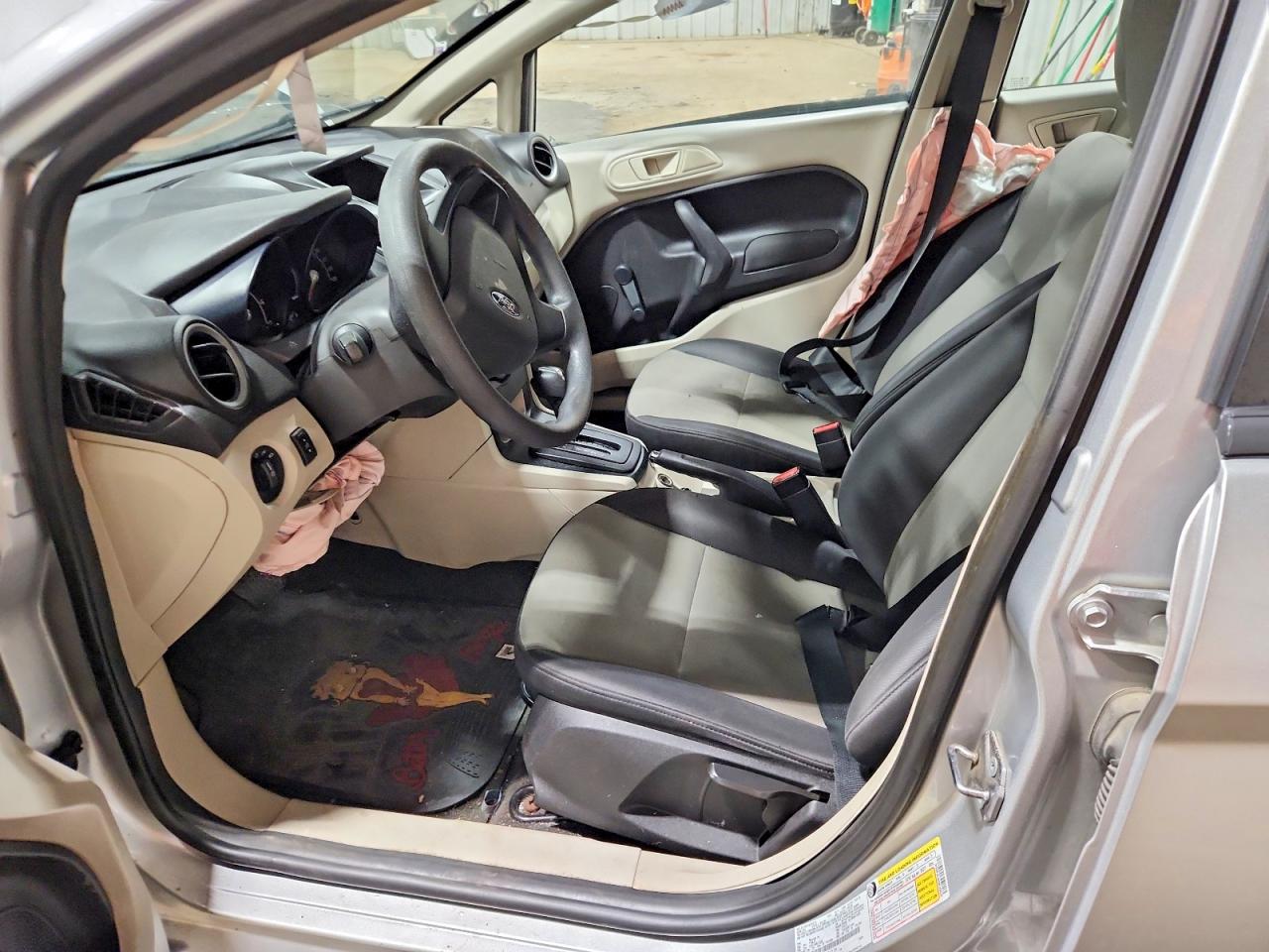 2012 Ford Fiesta S Silver vin: 3FADP4AJ6CM126530