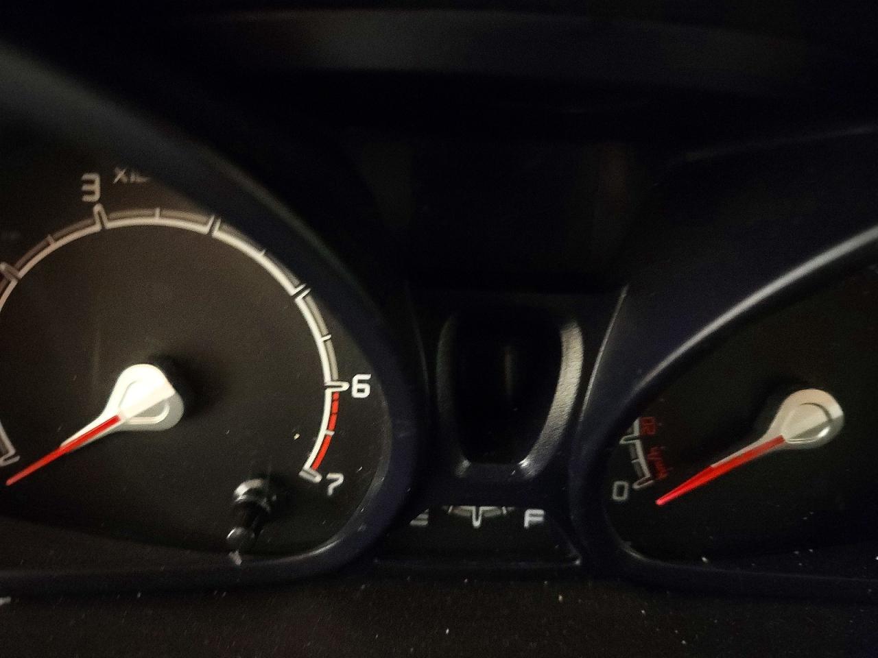 2012 Ford Fiesta S Silver vin: 3FADP4AJ6CM126530
