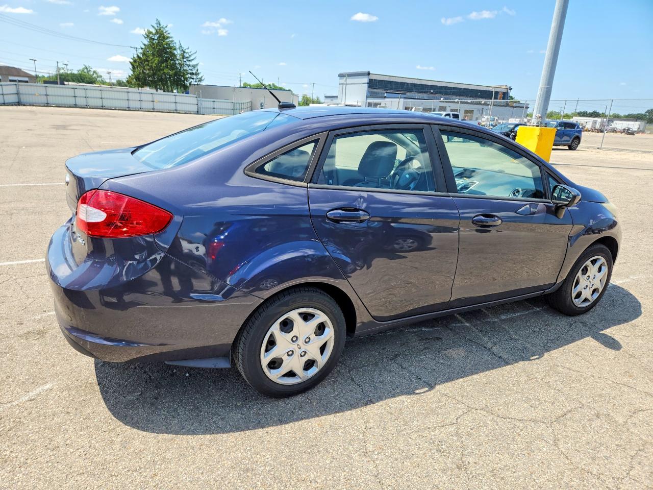 2012 Ford Fiesta S Gray vin: 3FADP4AJ6CM140184