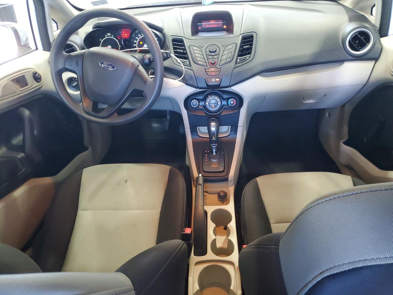 2013 Ford Fiesta S White vin: 3FADP4AJ6DM191637