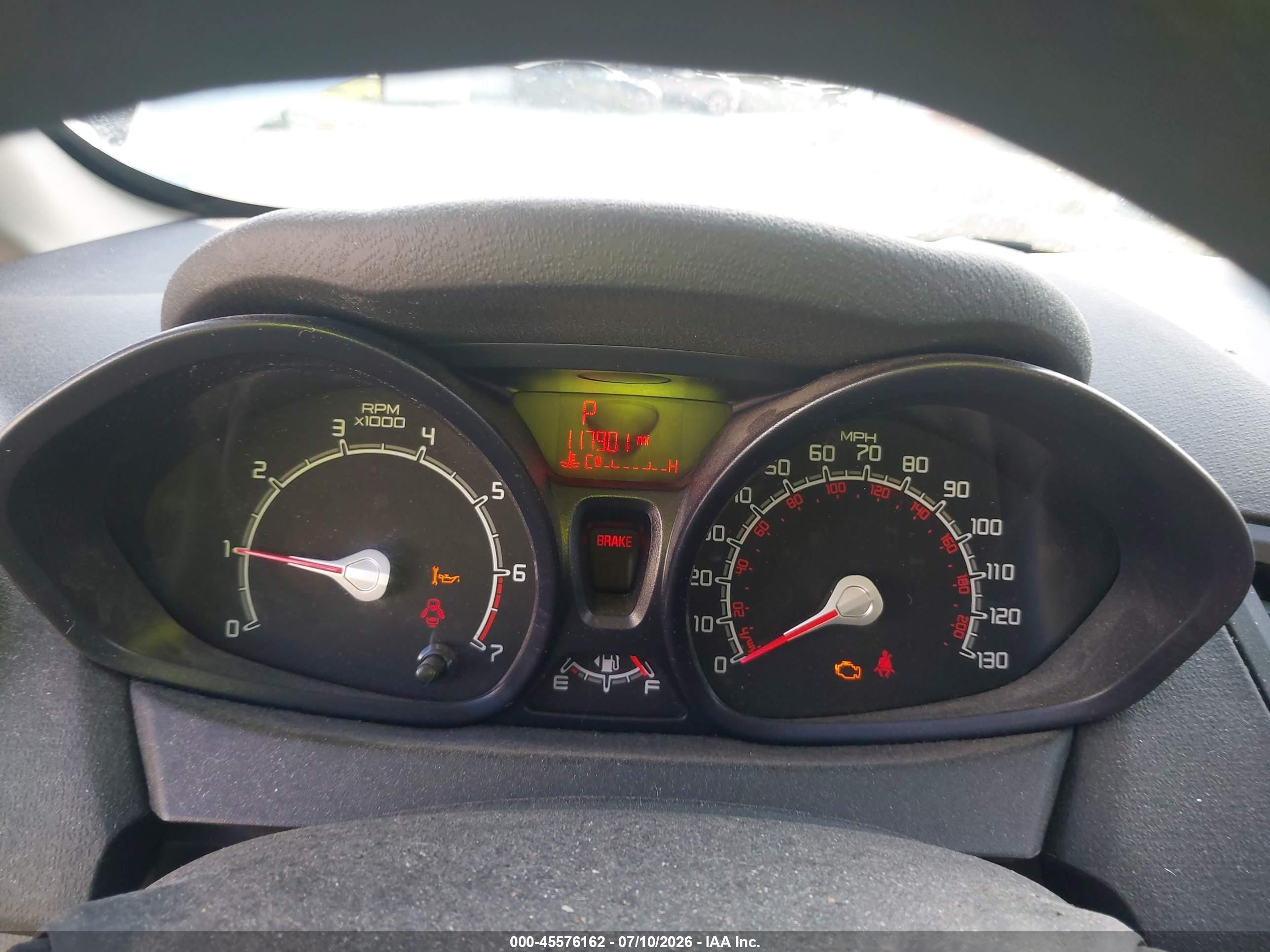 2013 Ford Fiesta S White vin: 3FADP4AJ6DM207982