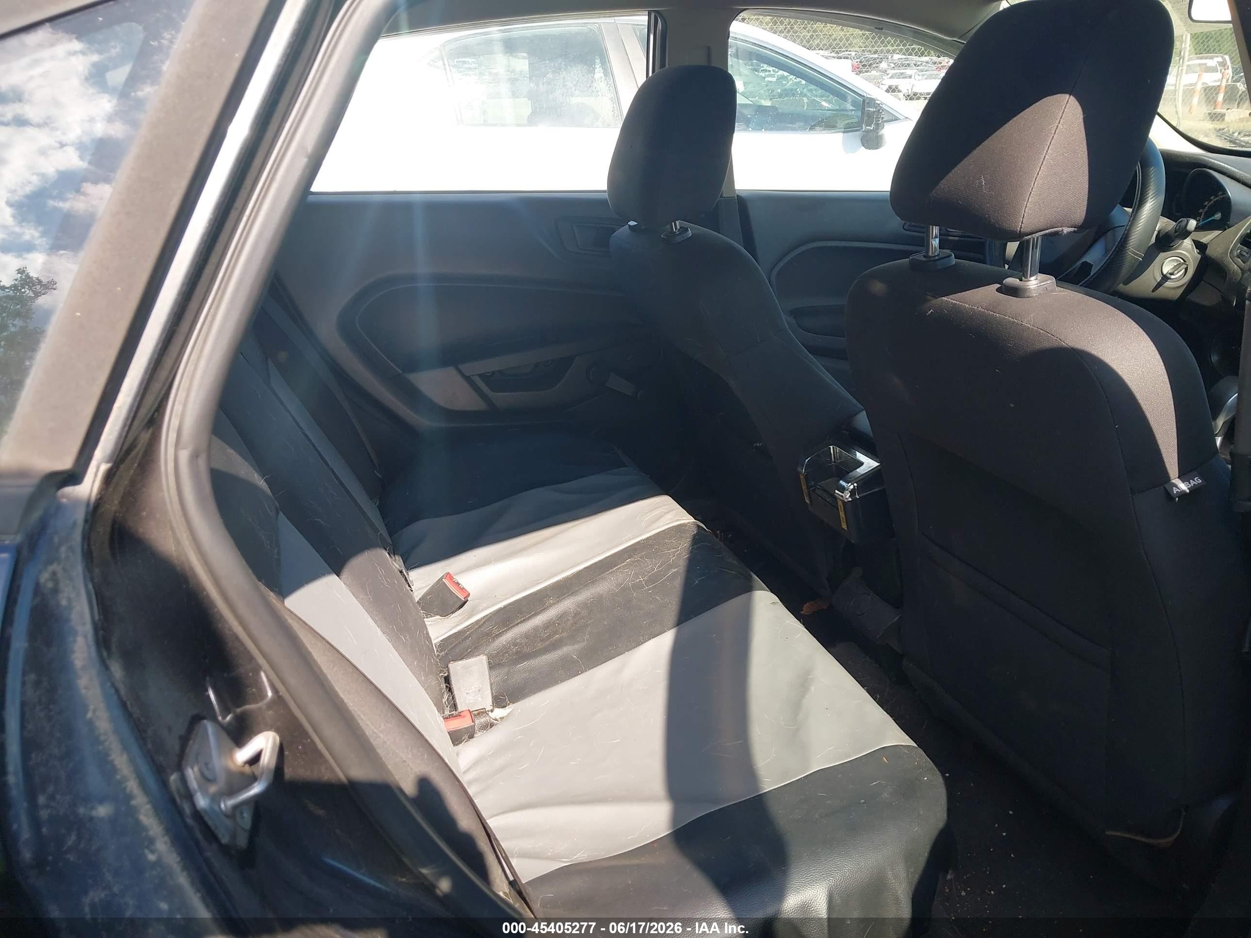 2015 Ford Fiesta S Black vin: 3FADP4AJ6FM157457
