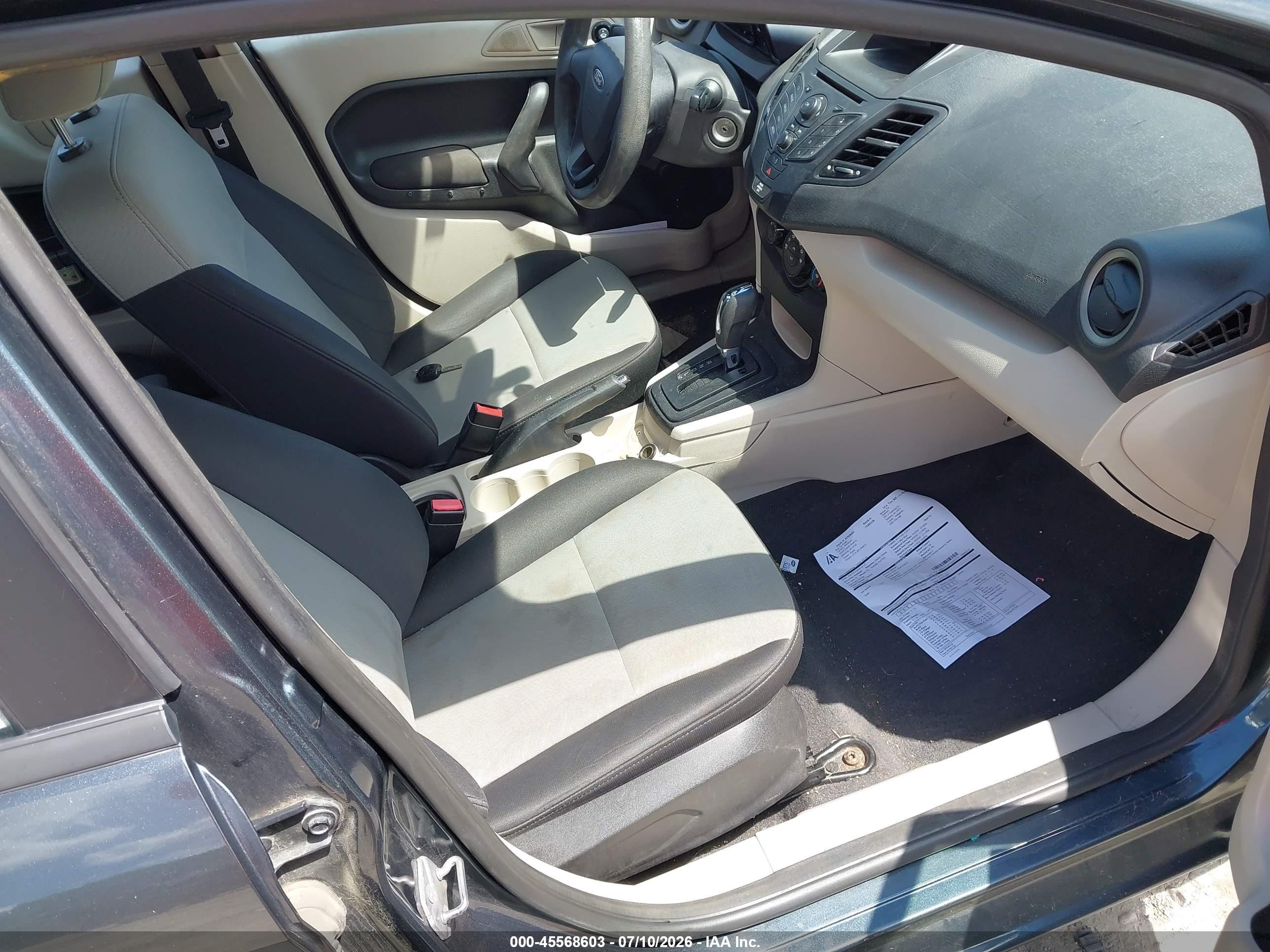 2011 Ford Fiesta S Серый vin: 3FADP4AJ7BM156375
