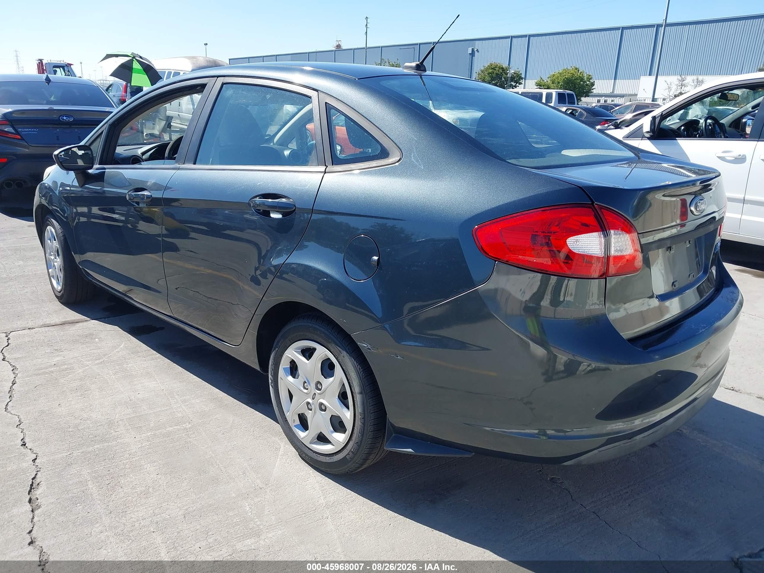 2011 Ford Fiesta S Черный vin: 3FADP4AJ7BM178070