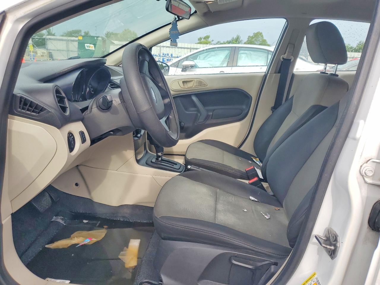 2013 Ford Fiesta S White vin: 3FADP4AJ7DM192019
