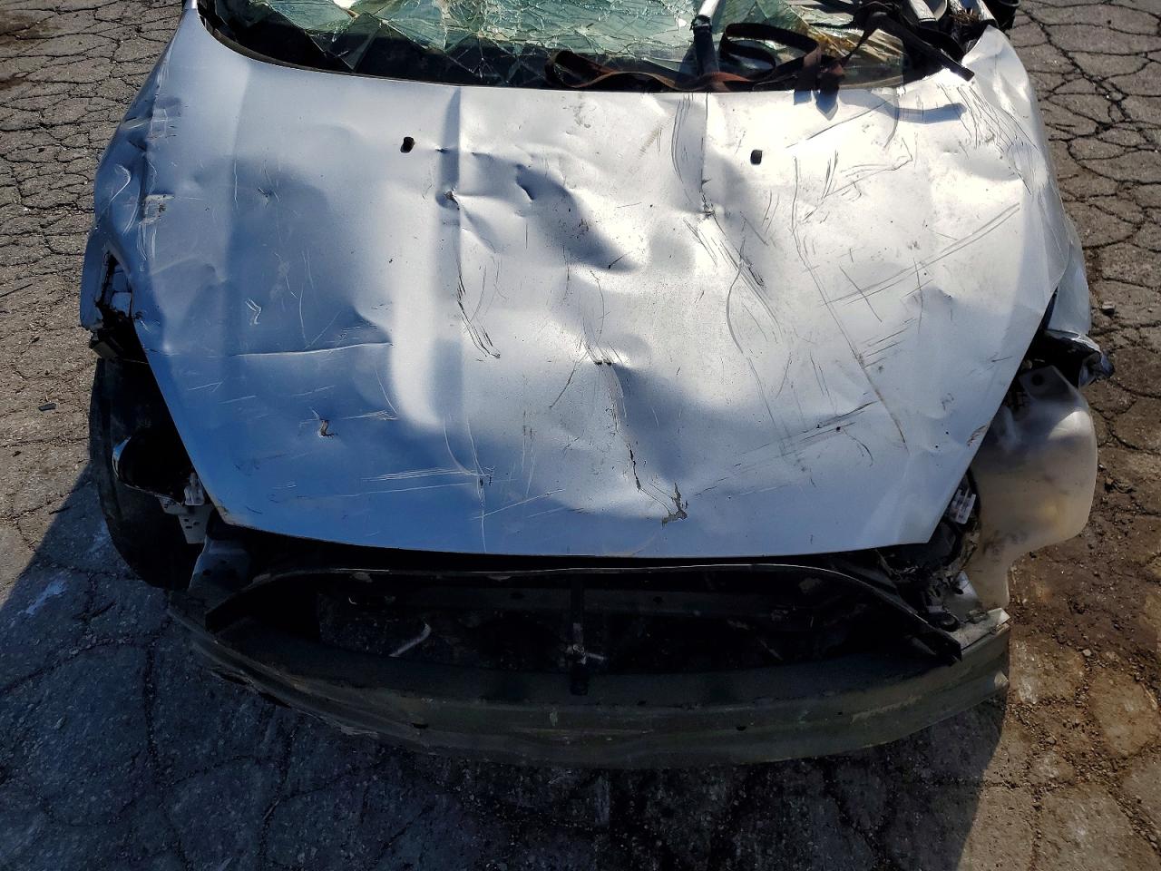 2014 Ford Fiesta S Silver vin: 3FADP4AJ7EM106371