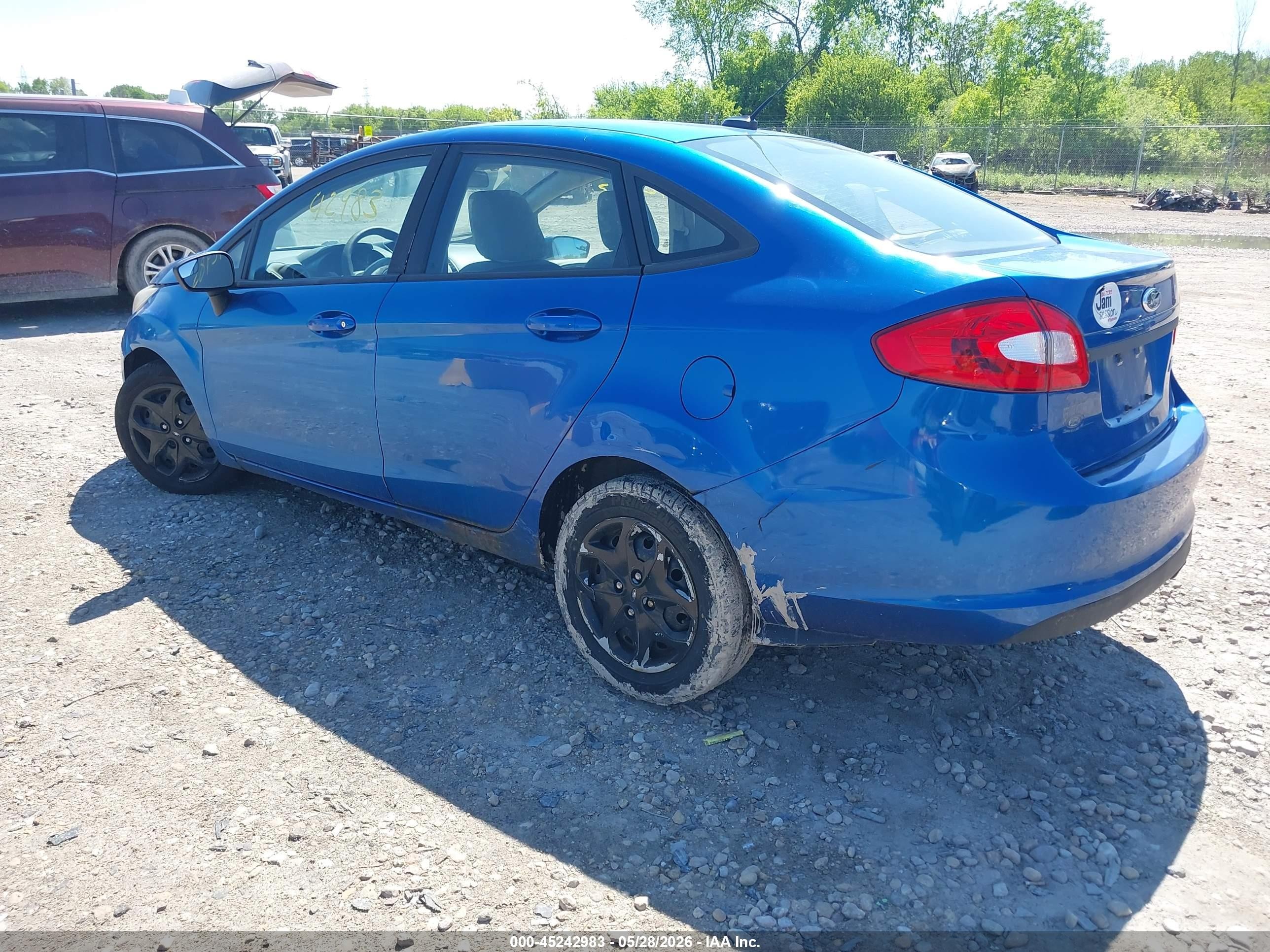 2011 Ford Fiesta S Blue vin: 3FADP4AJ8BM232685
