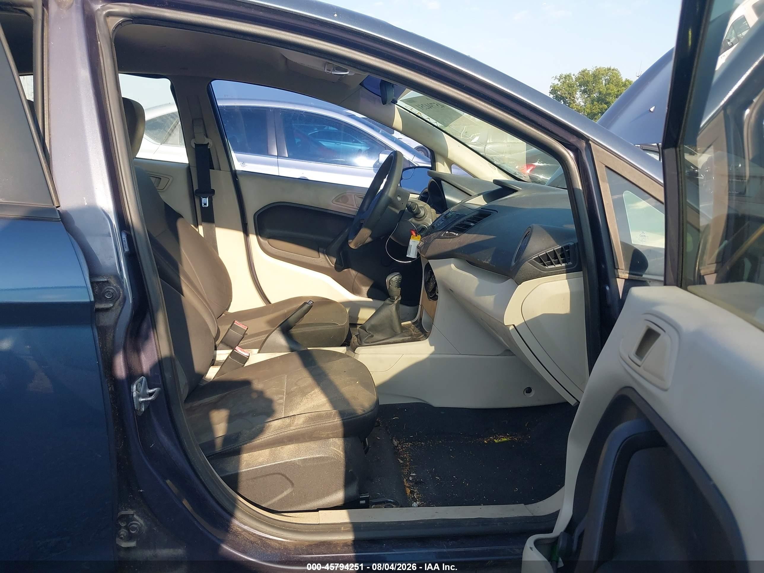 2013 Ford Fiesta S Blue vin: 3FADP4AJ8DM107219