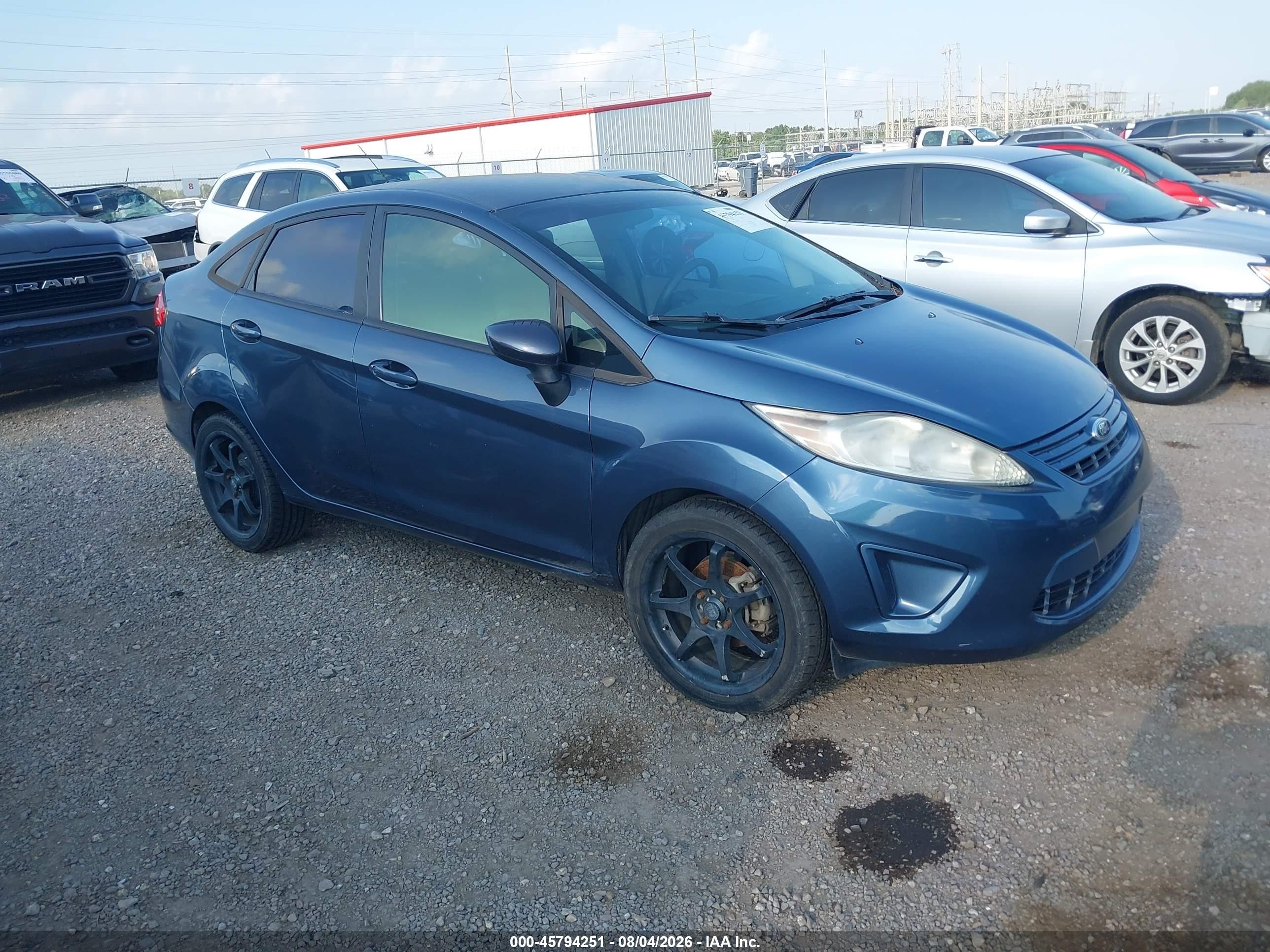 2013 Ford Fiesta S Blue vin: 3FADP4AJ8DM107219