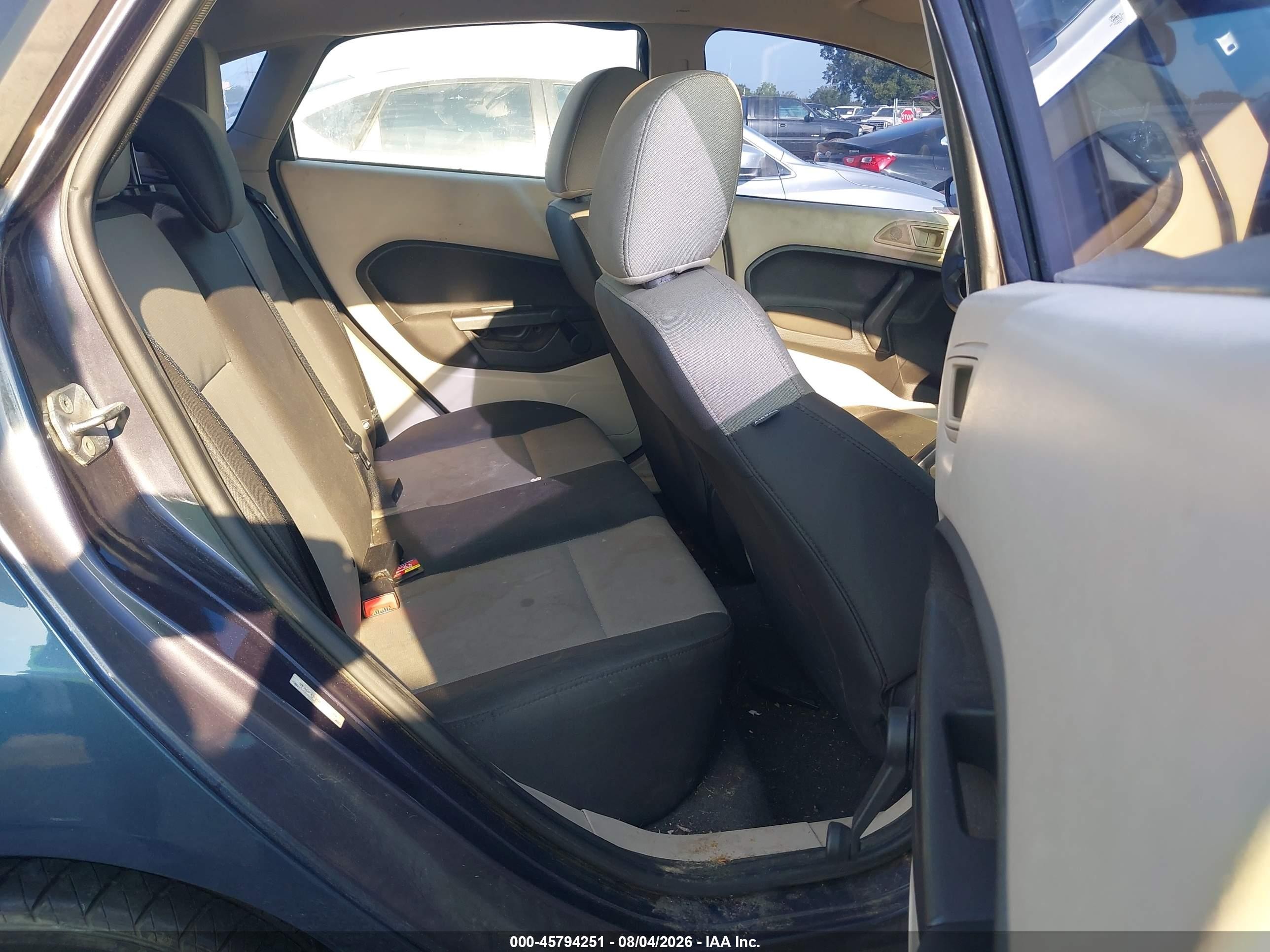 2013 Ford Fiesta S Blue vin: 3FADP4AJ8DM107219